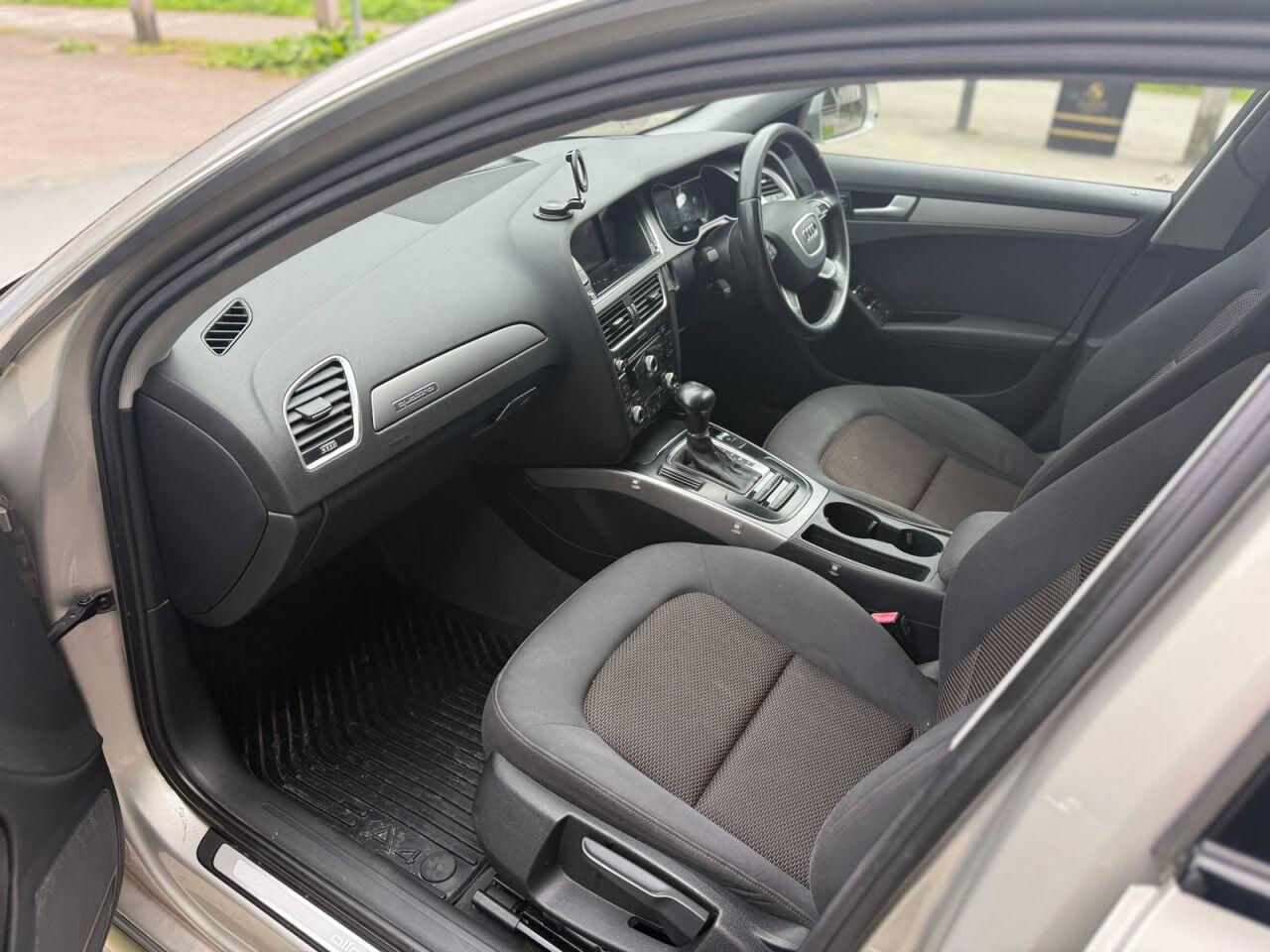 Audi A4 view 5