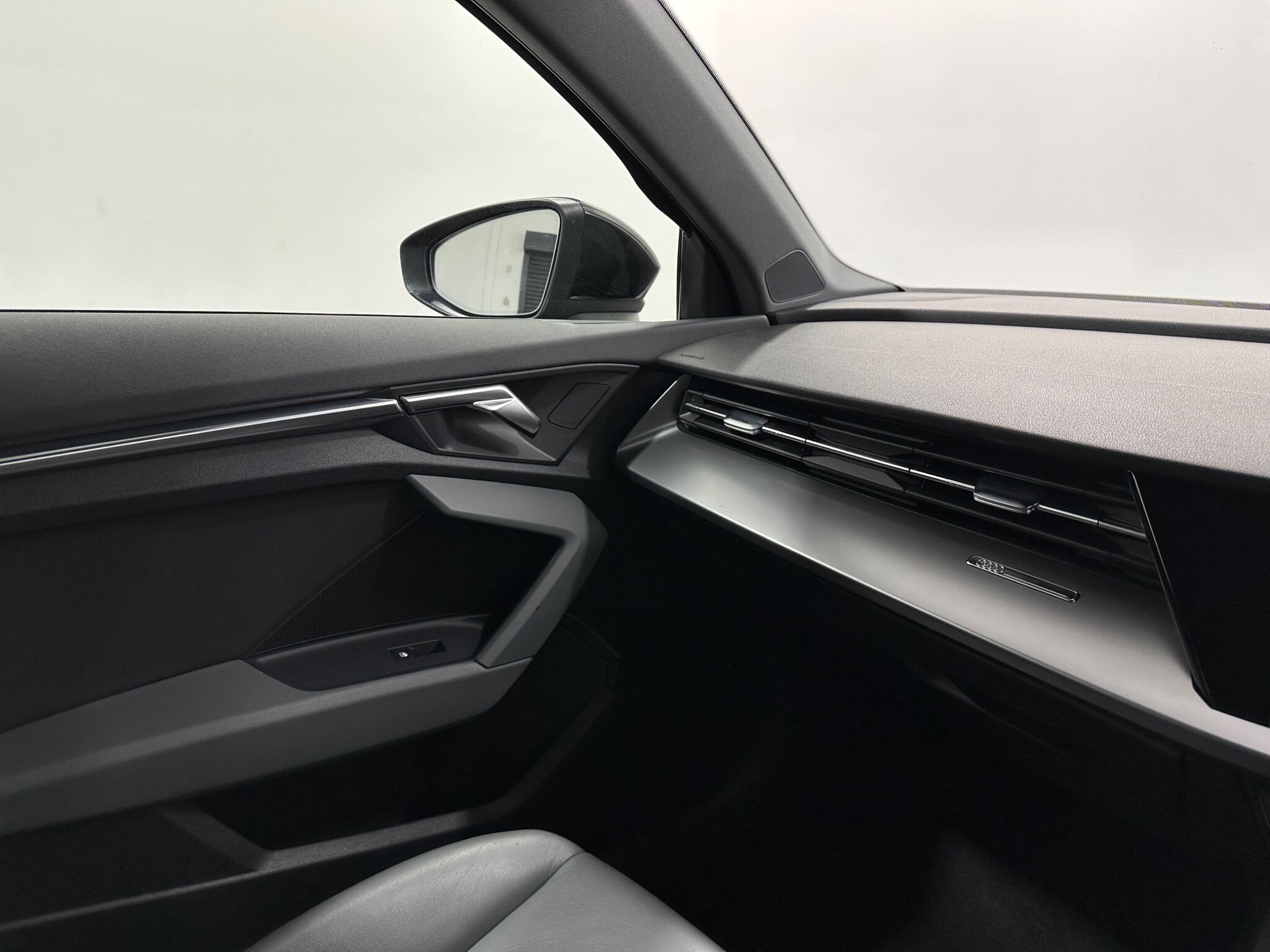 Audi A3 view 27