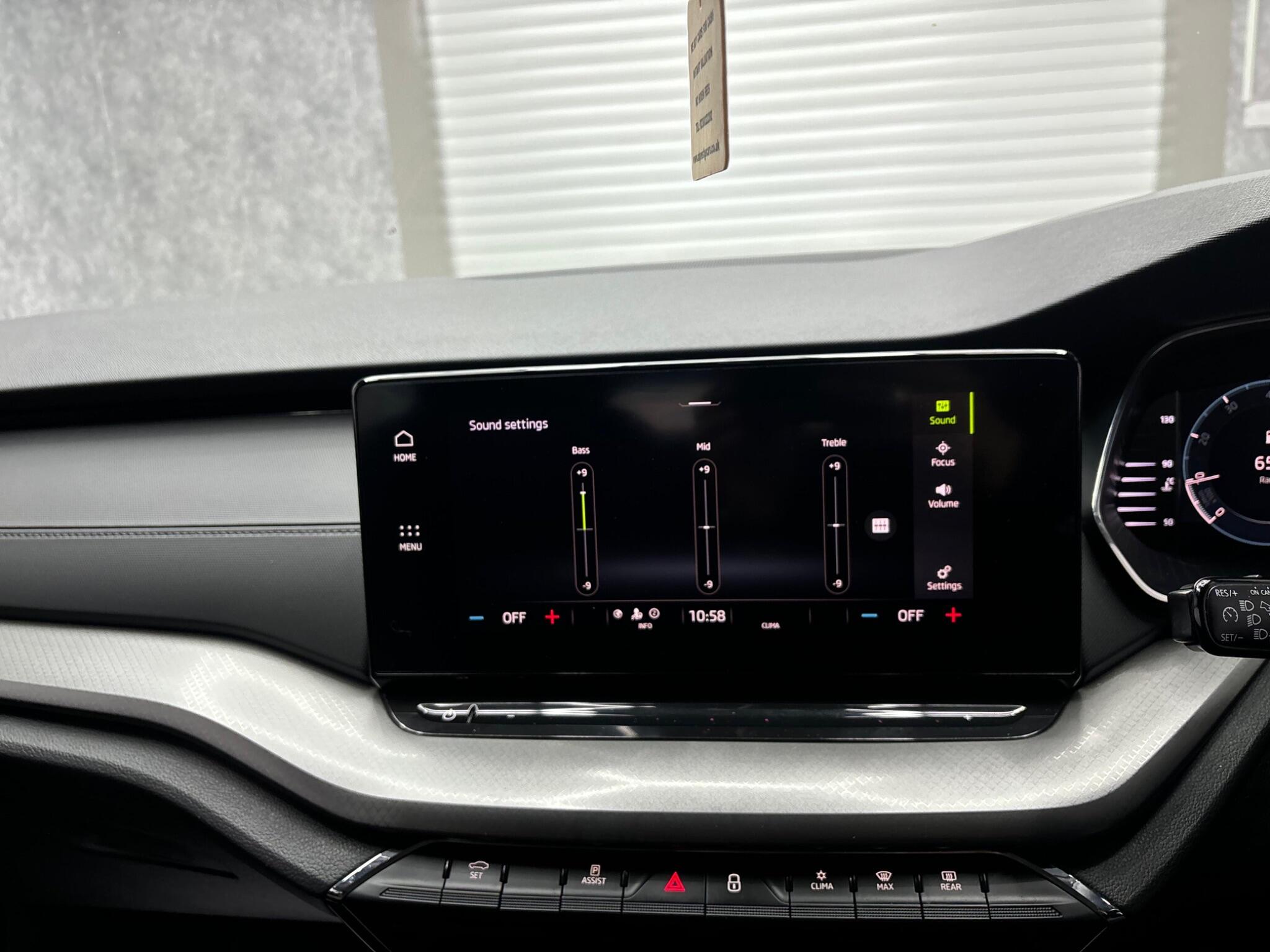 Skoda Octavia view 22