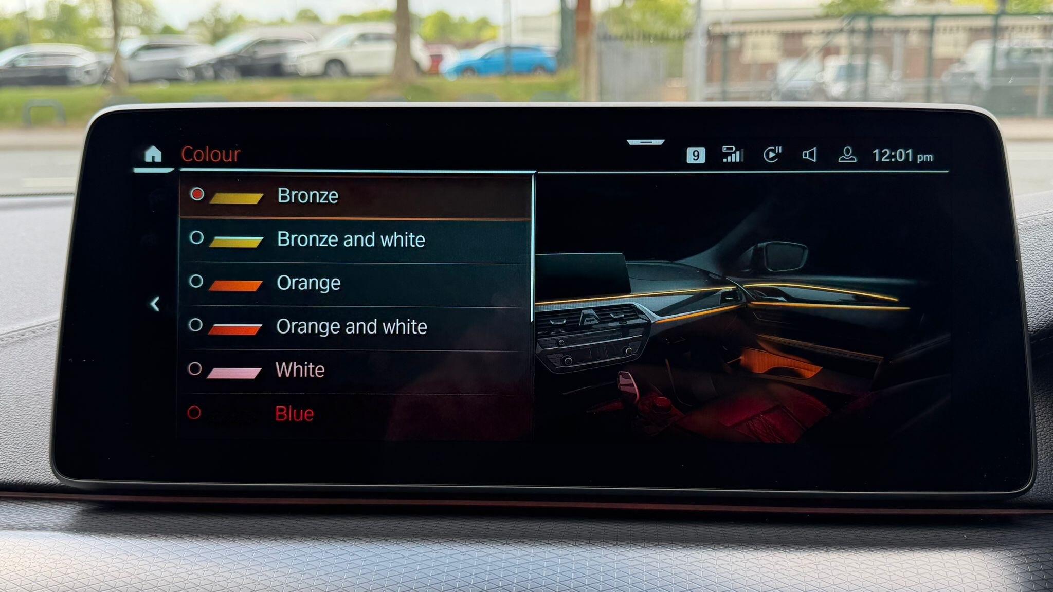 BMW 5 Series view 24