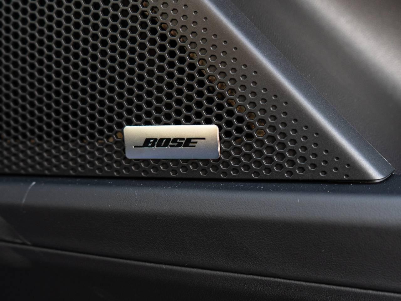 Porsche Cayenne view 25