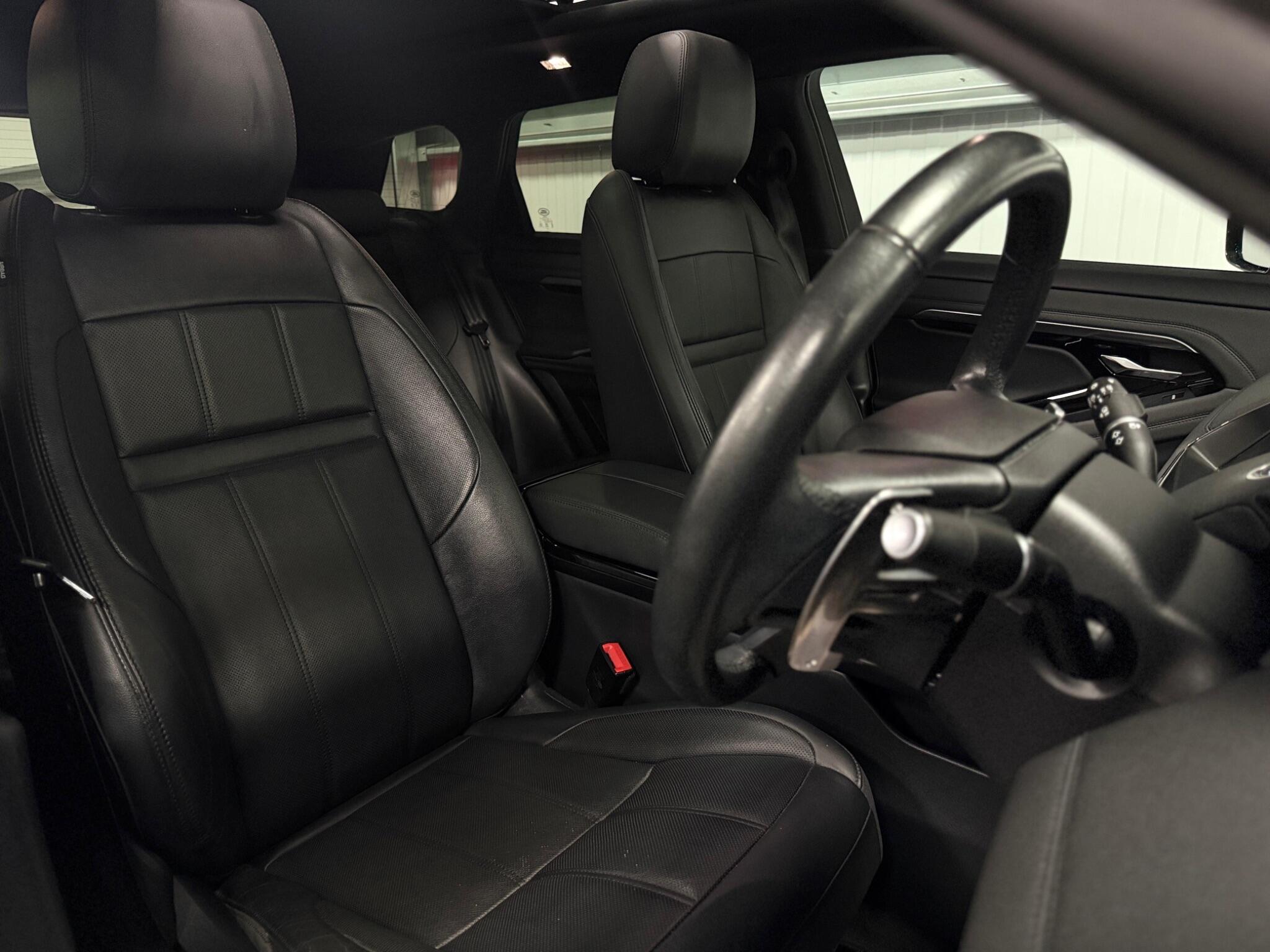Land Rover Range Rover Evoque view 19