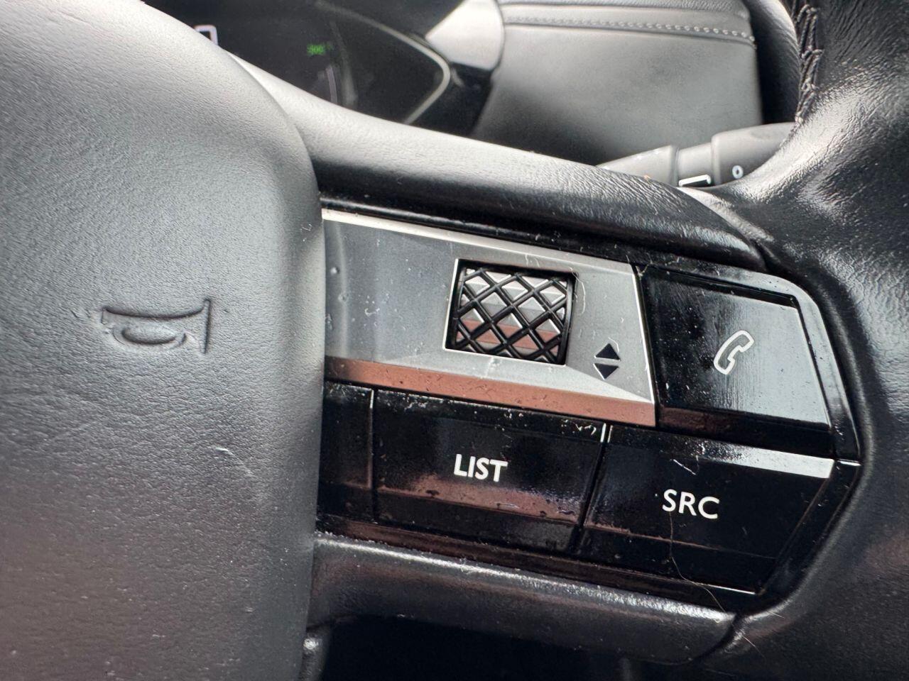DS Automobiles DS 3 Crossback view 14