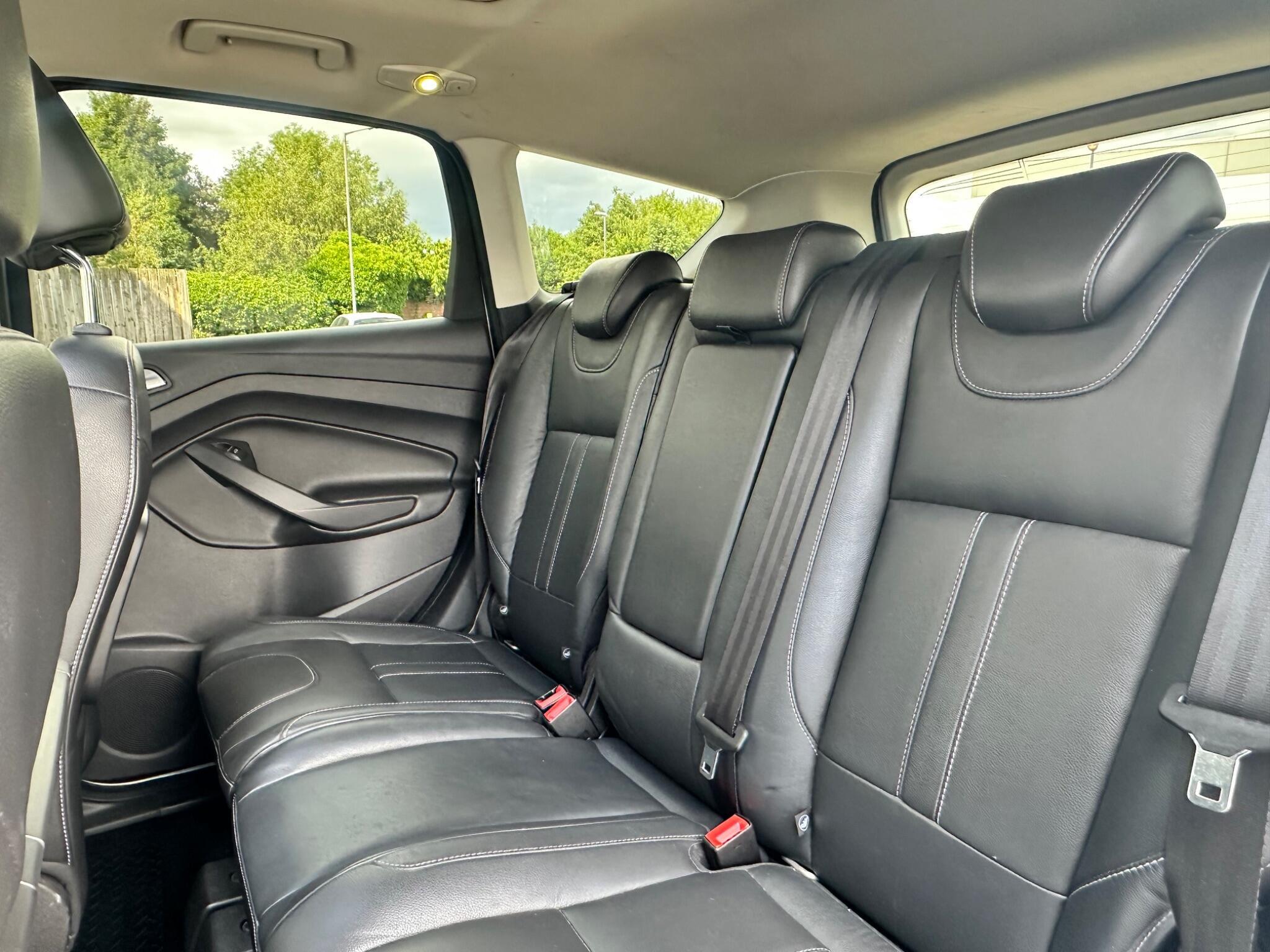 Ford Kuga view 27