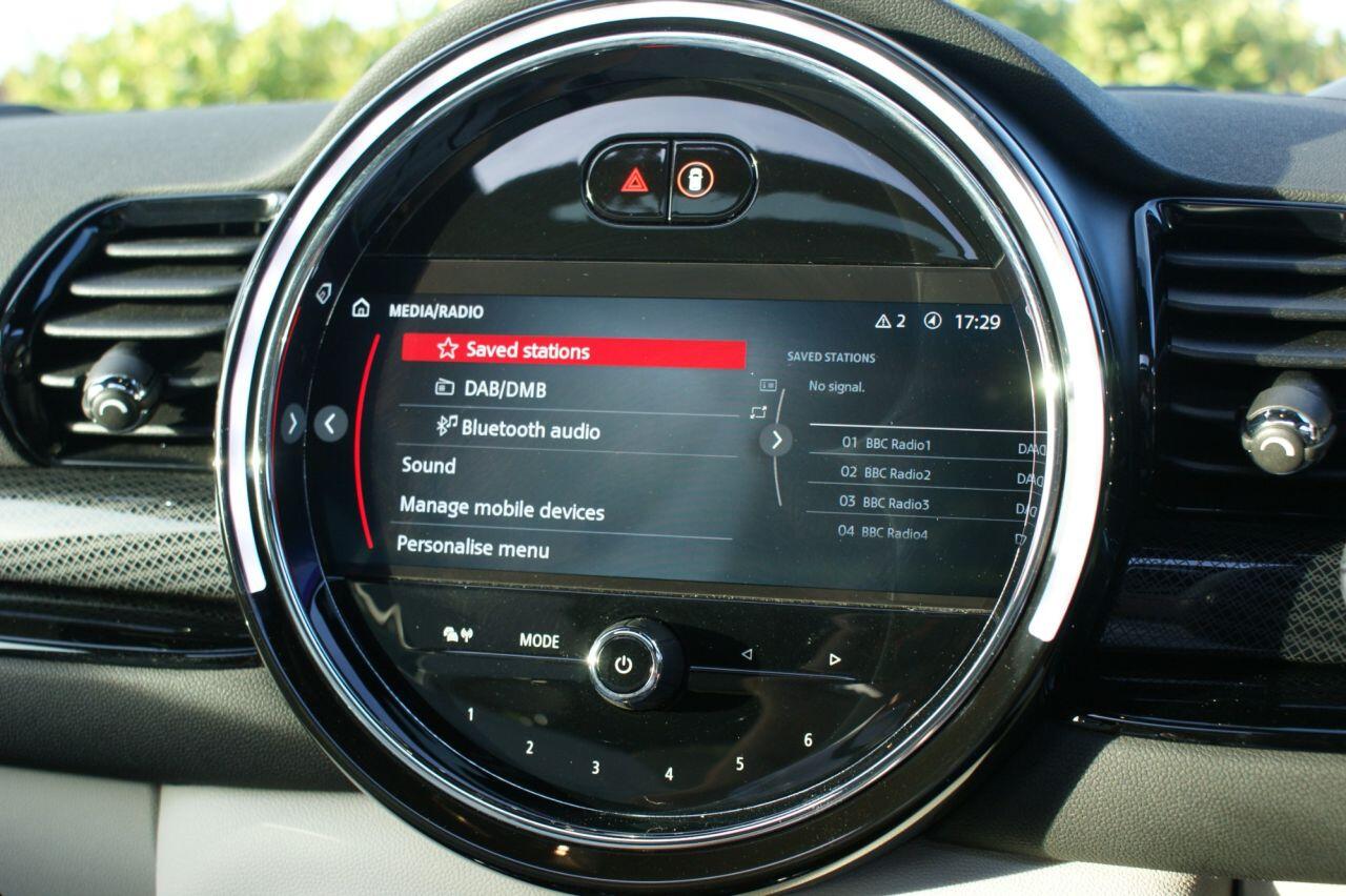 Mini Clubman view 63