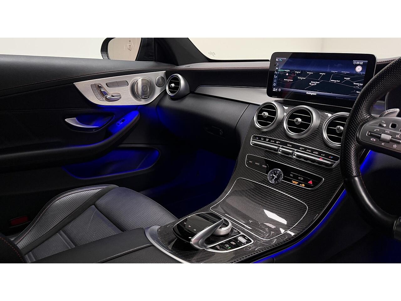Mercedes-Benz C-Class view 14