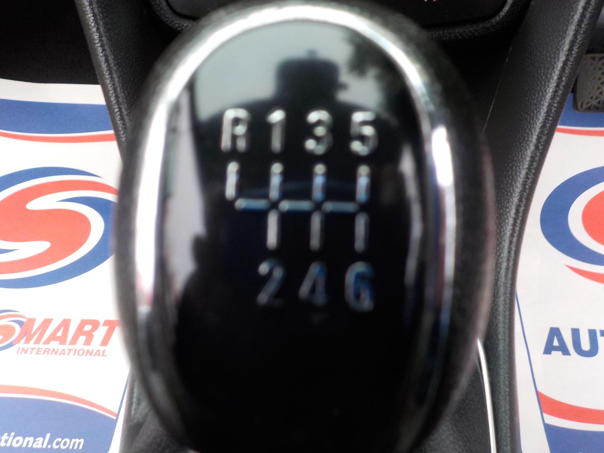 Vauxhall Mokka 1.6 CDTi ecoFLEX Tech Line 2WD Euro 6 (s/s) 5dr