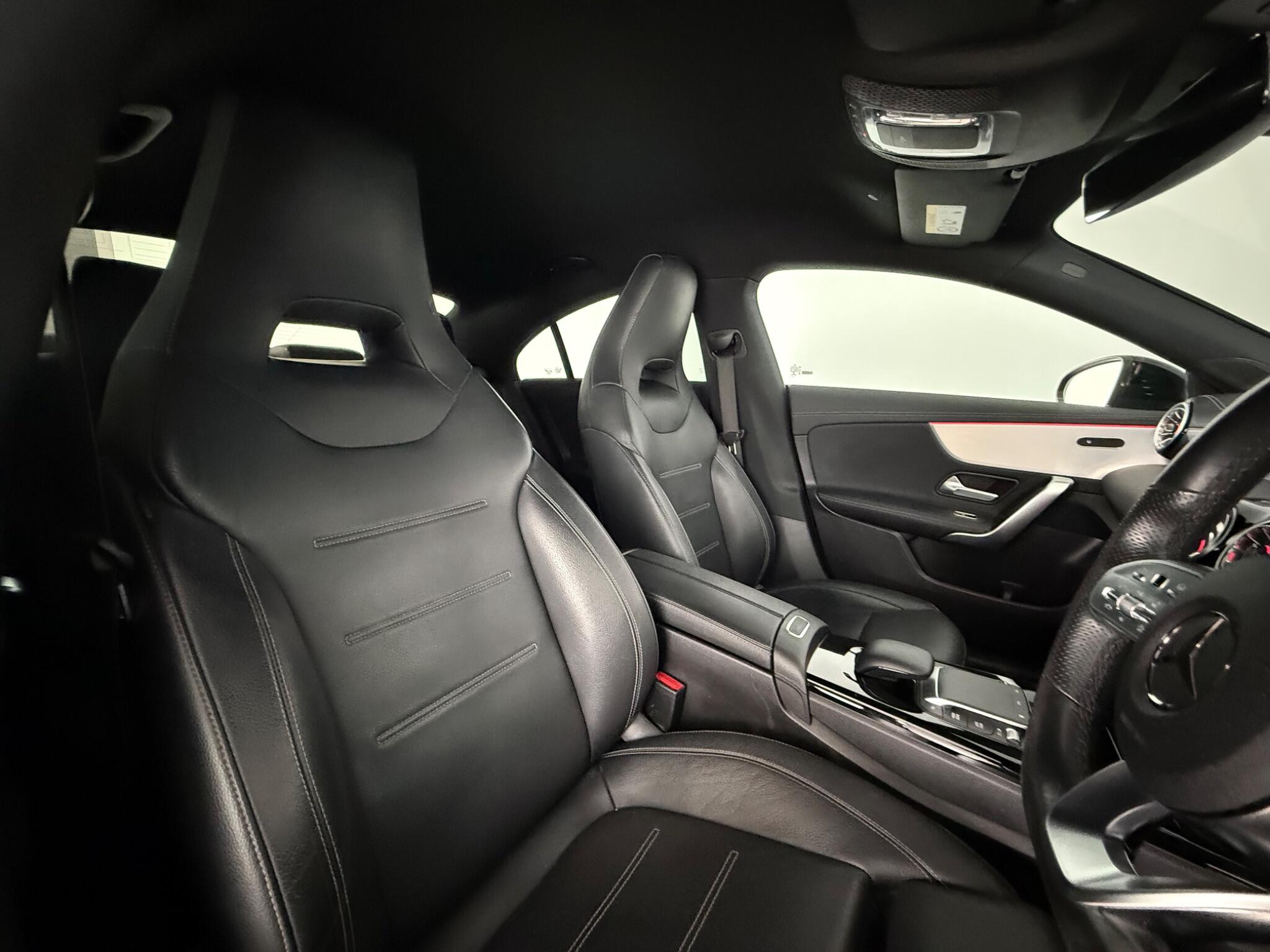 Mercedes-Benz Cla view 32