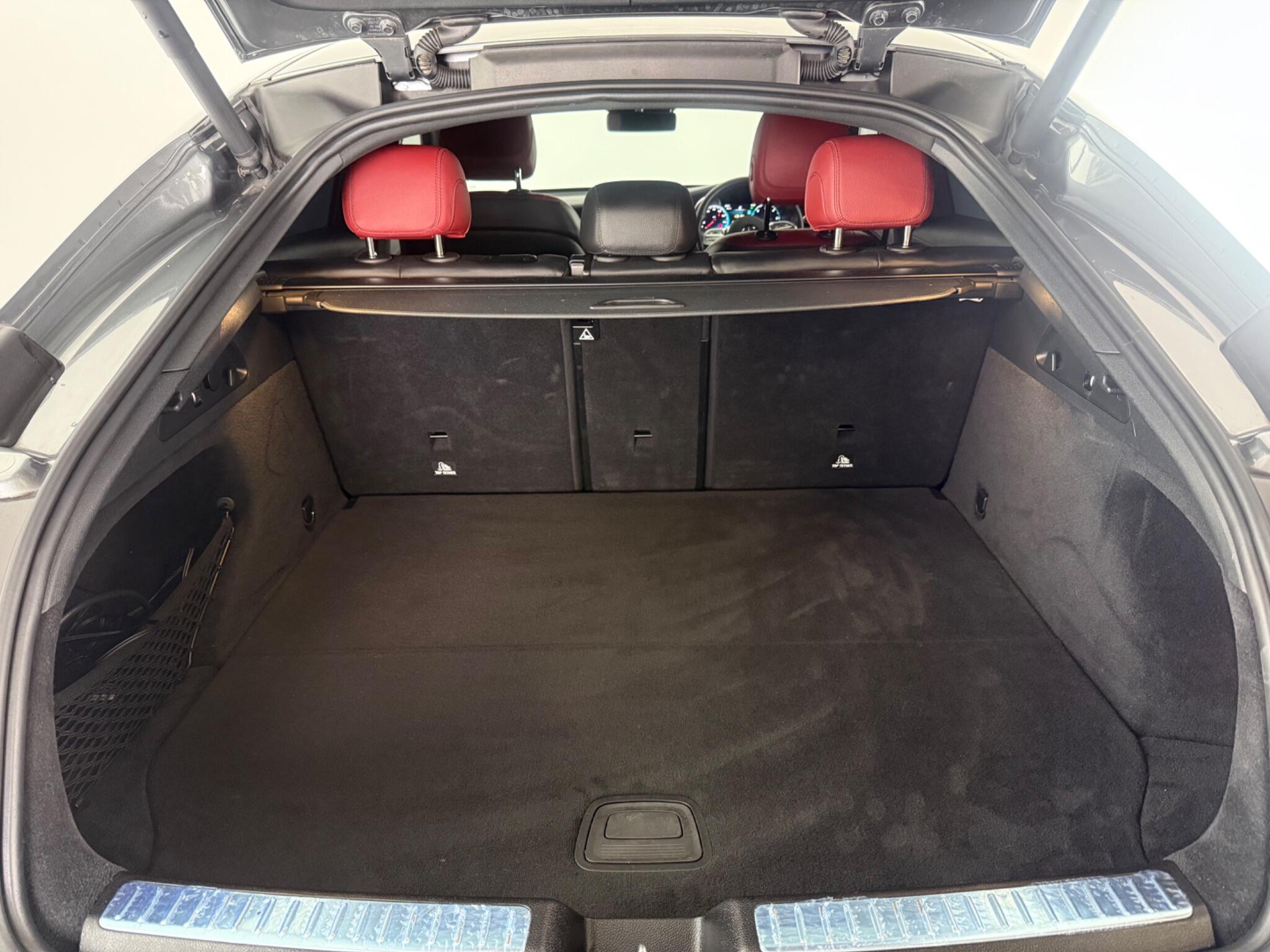 Mercedes-Benz GLC view 10