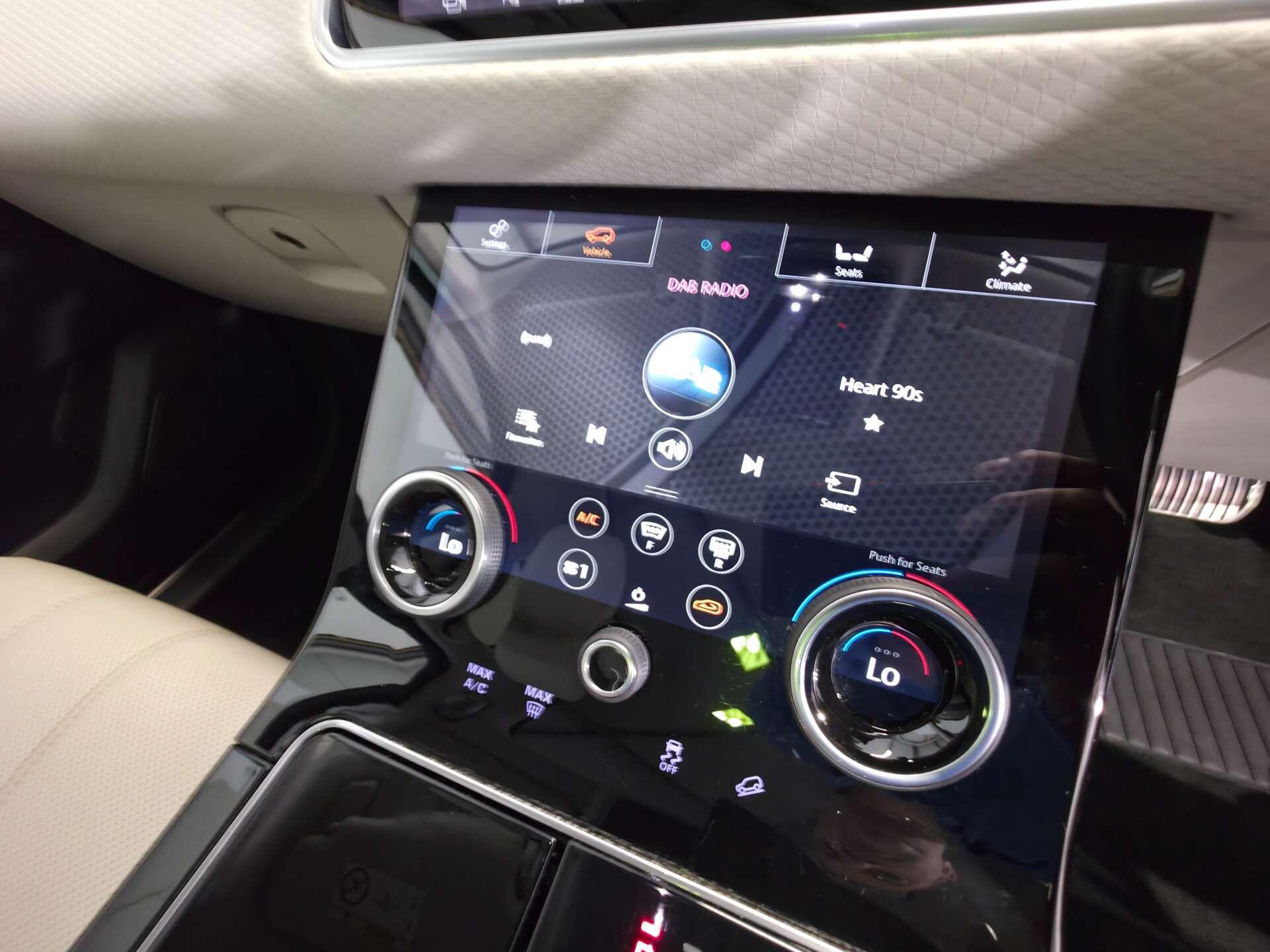 Land Rover Range Rover Velar view 33
