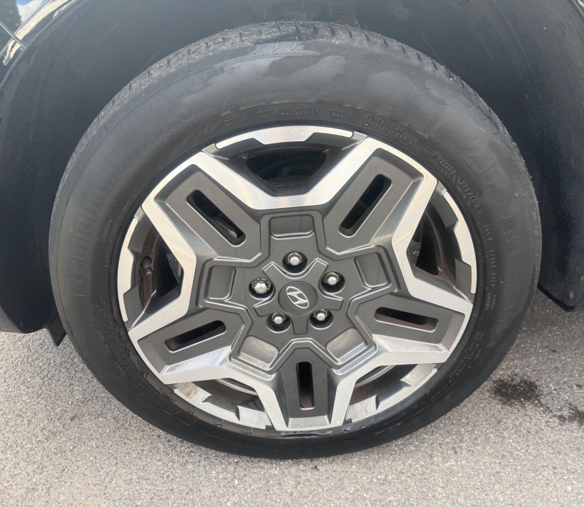 Hyundai Santa Fe view 14
