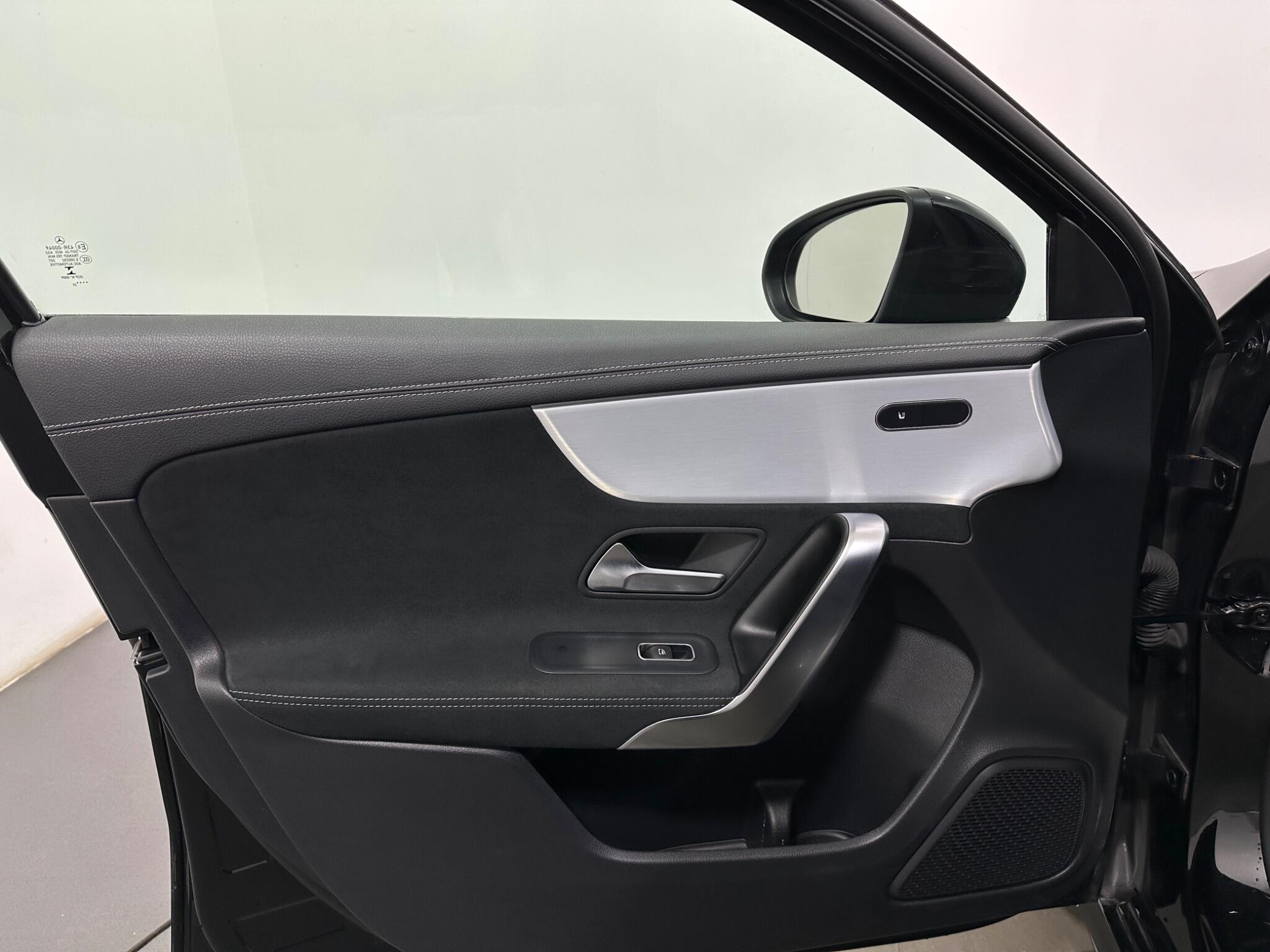 Mercedes-Benz A-Class view 39