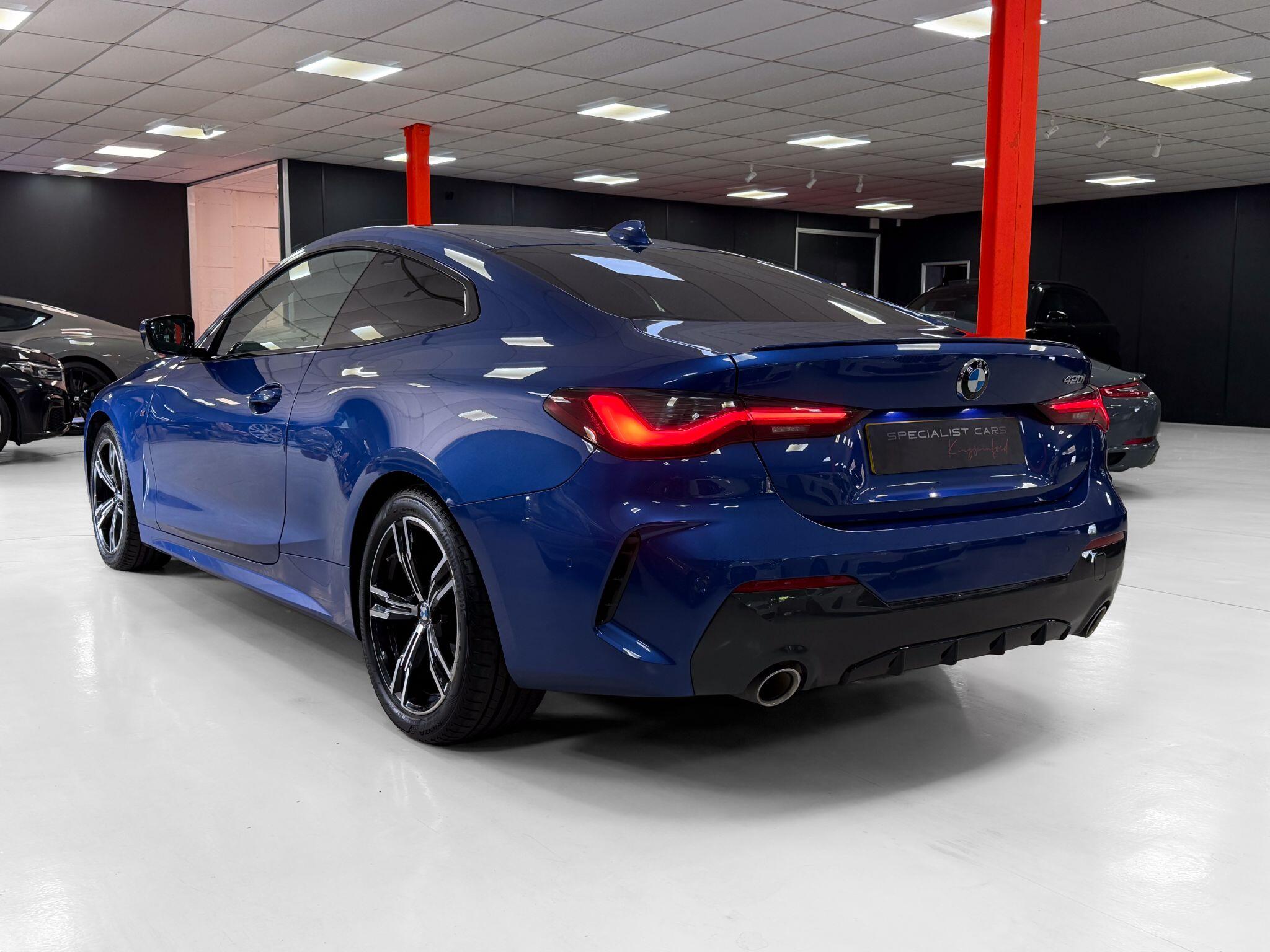 BMW 4 Series view 14