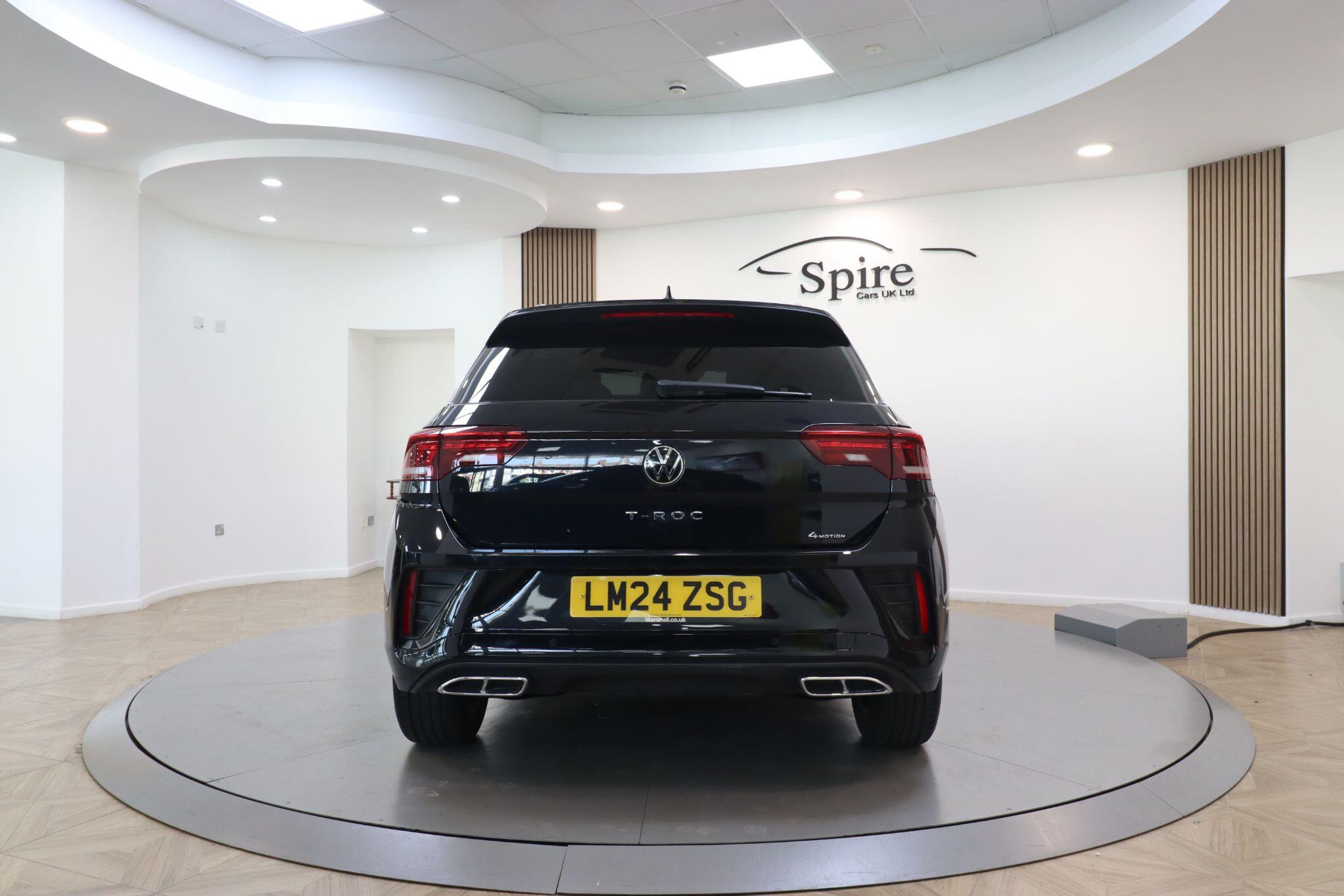 Volkswagen T-Roc view 7