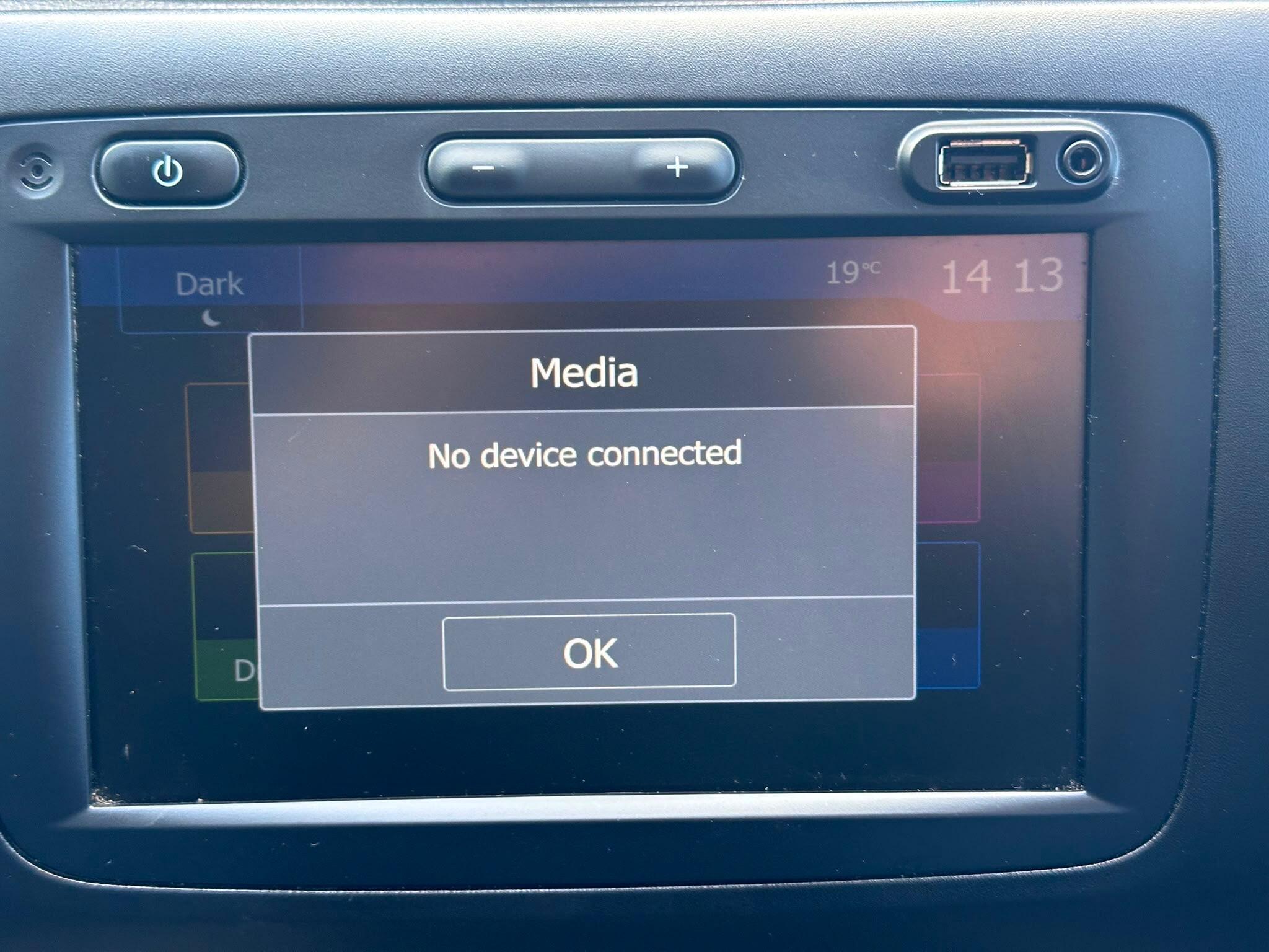 Dacia Duster view 36
