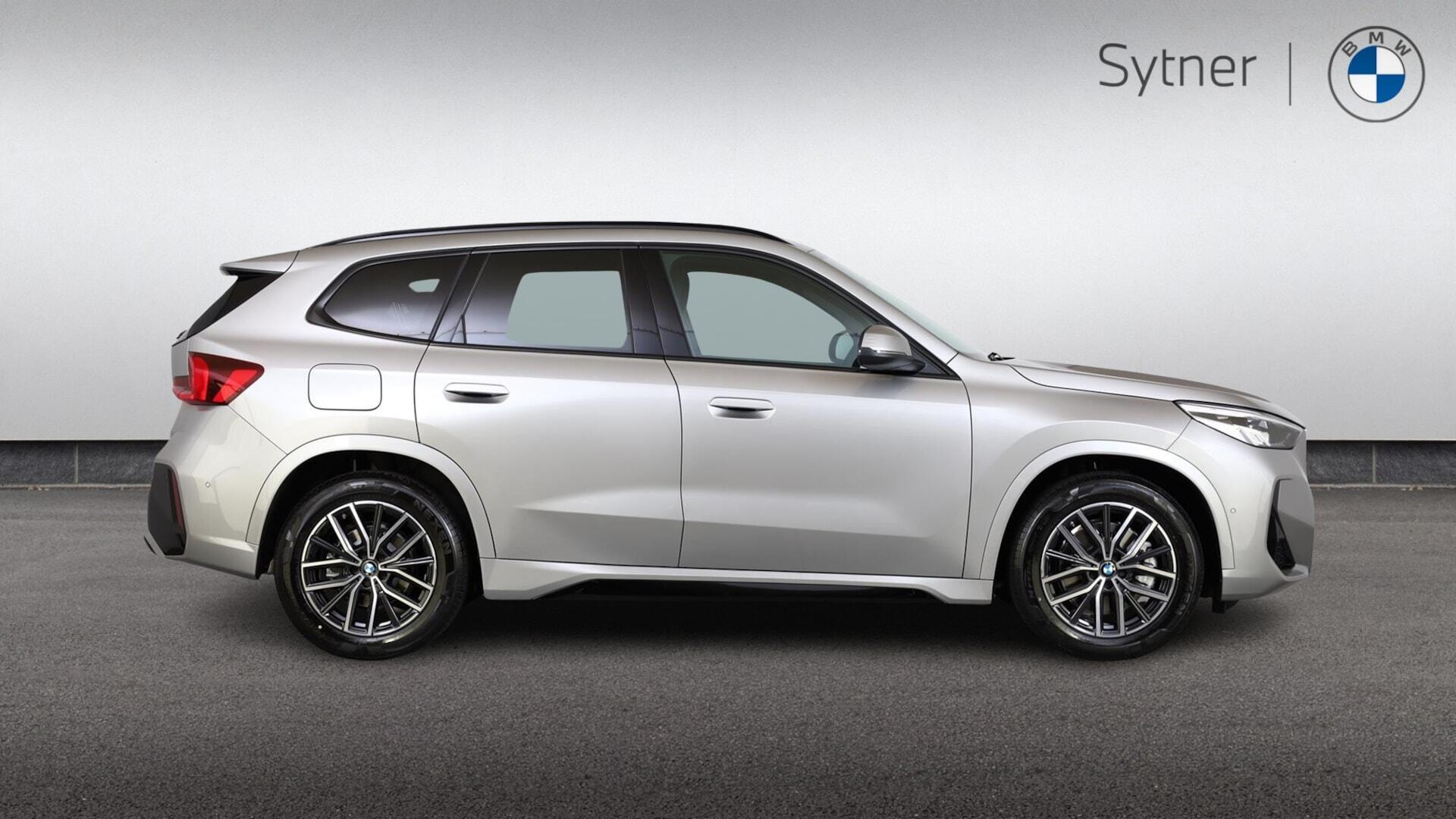 BMW X1 view 3