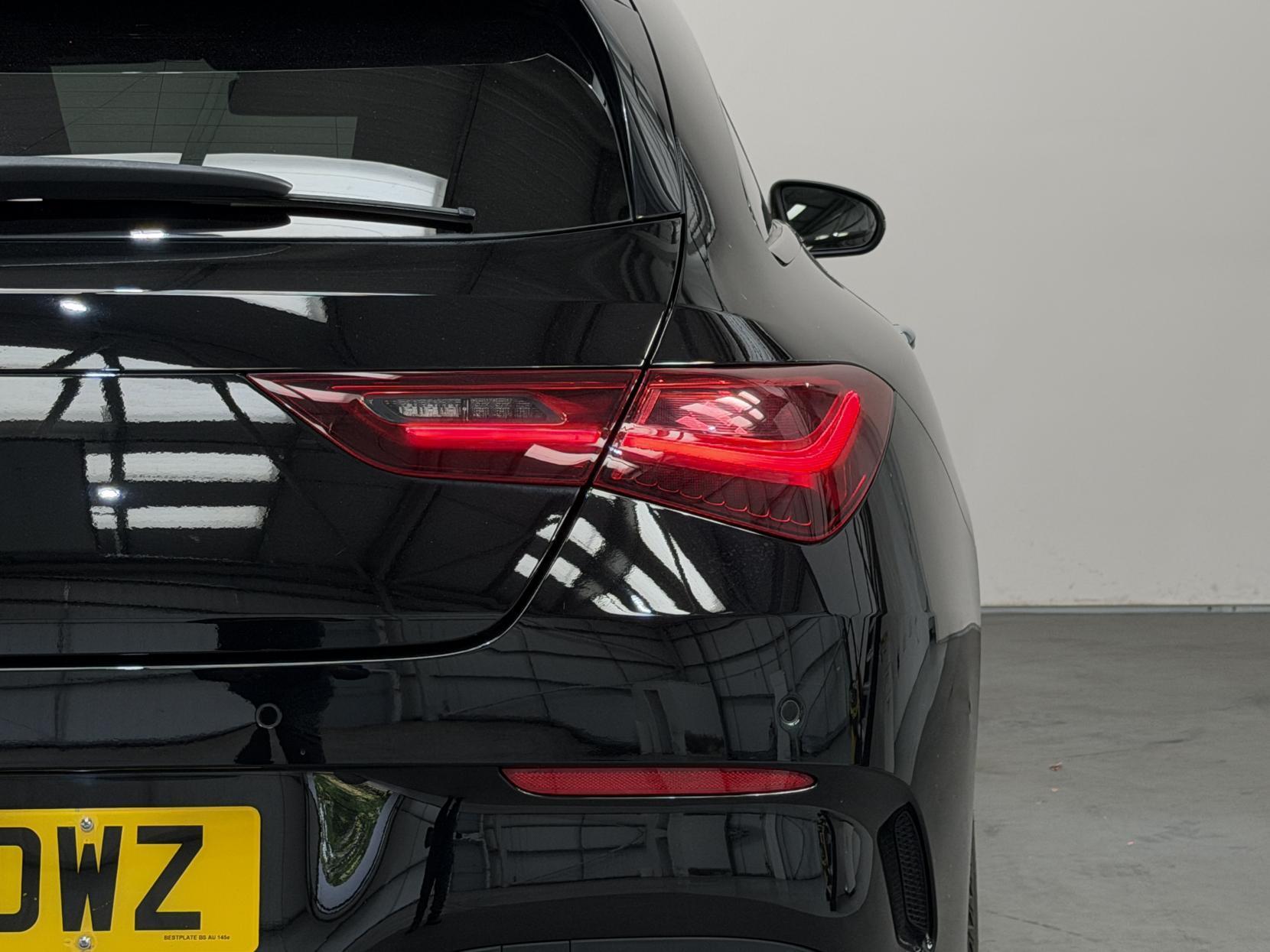 Mercedes-Benz Cla view 15
