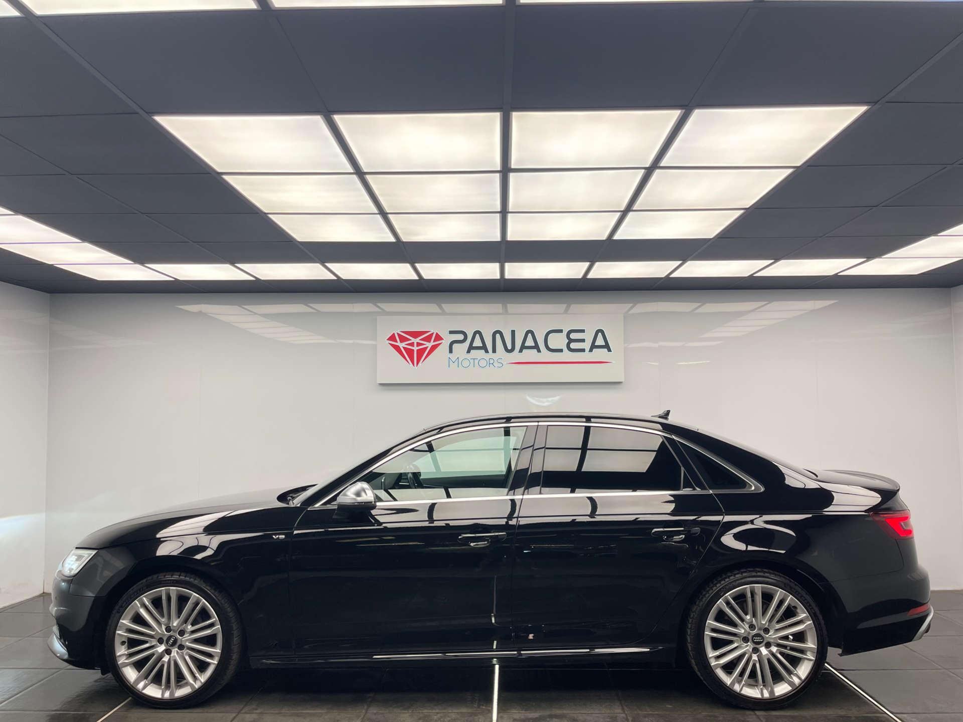 Audi S4 view 33