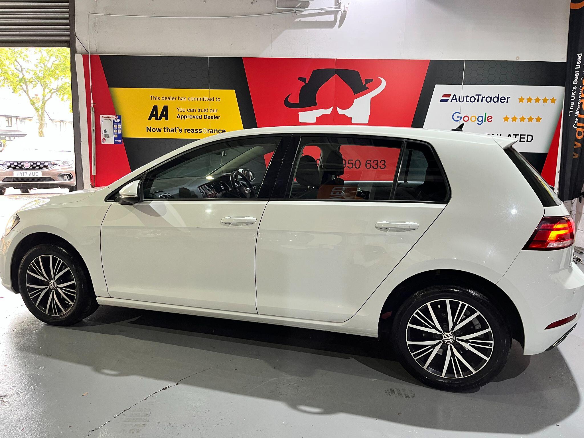 Volkswagen Golf view 78