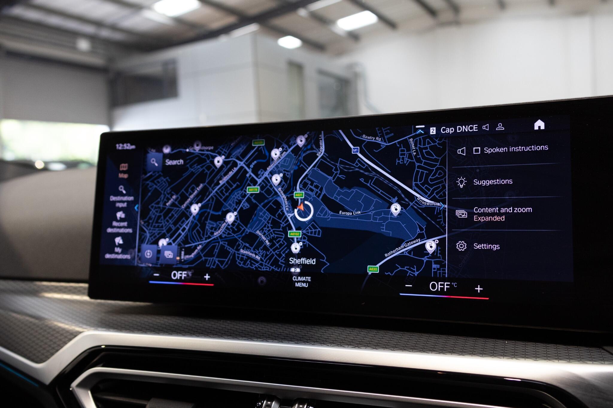 BMW 3 Series view 22