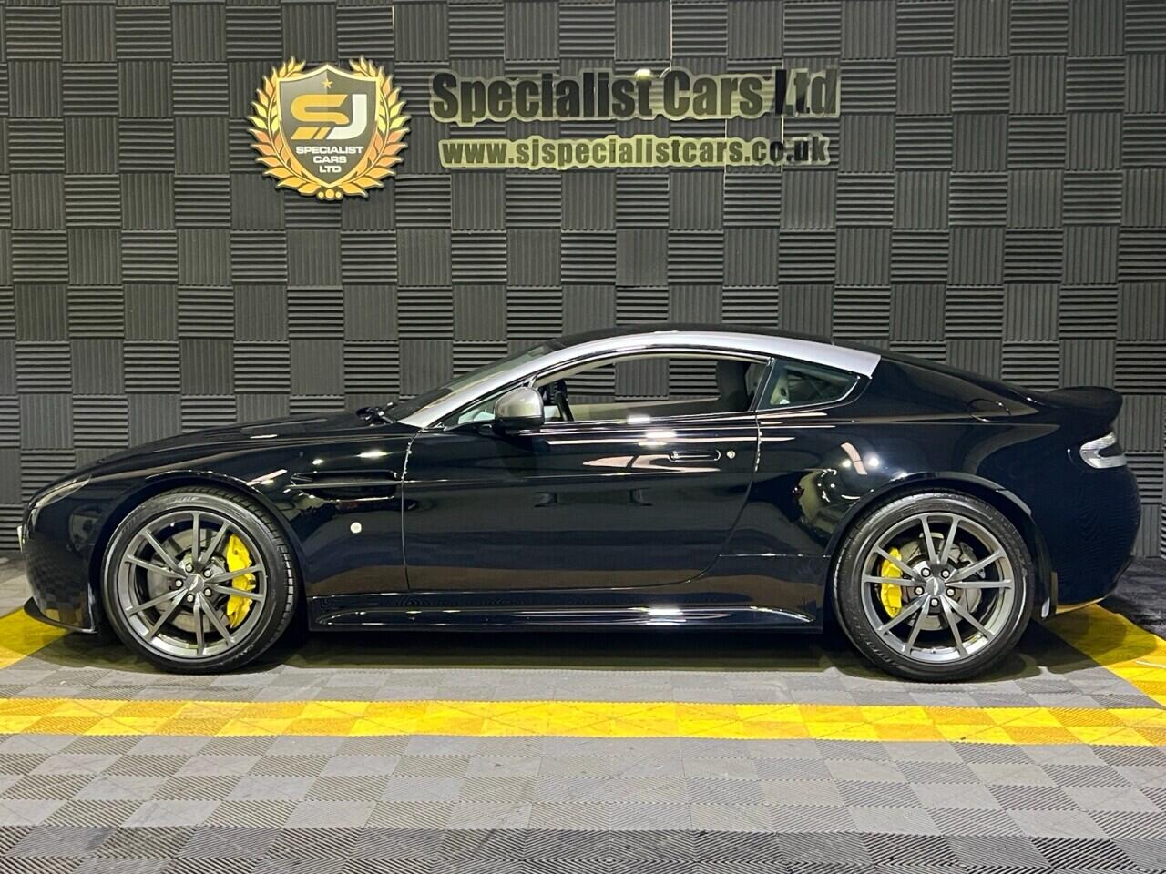 Aston Martin Vantage view 23