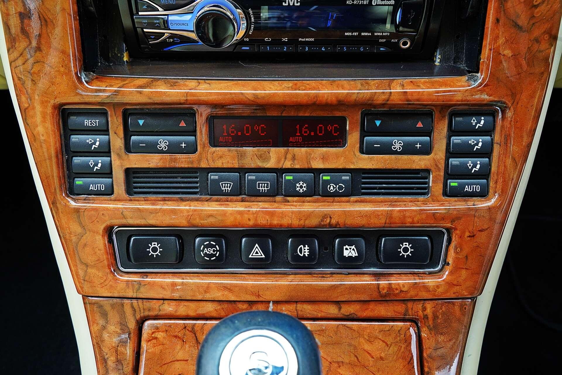 Bentley Arnage view 18
