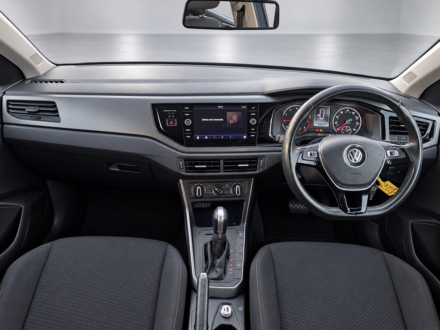 Mercedes-Benz GLA view 2