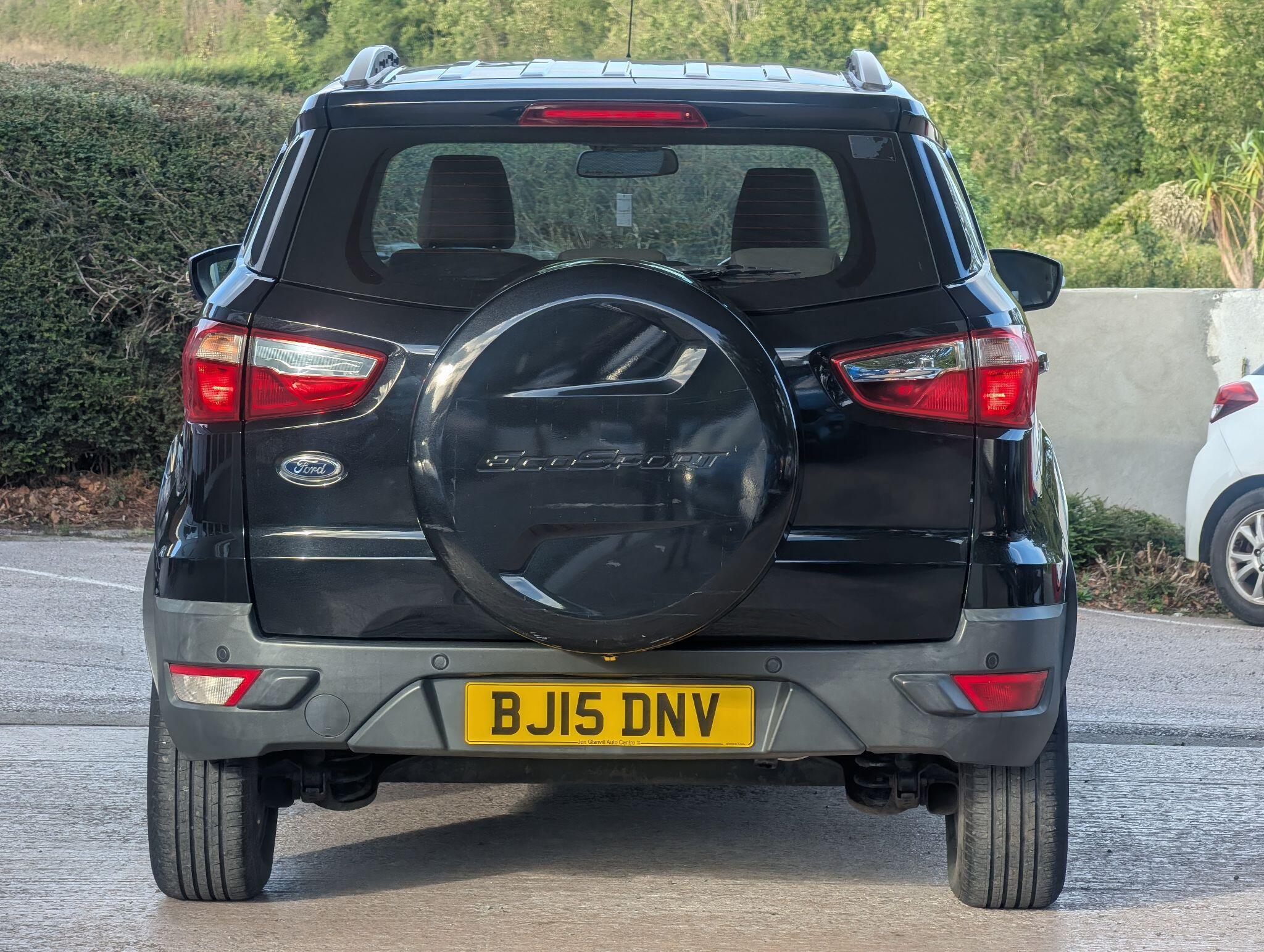 Ford Ecosport view 8