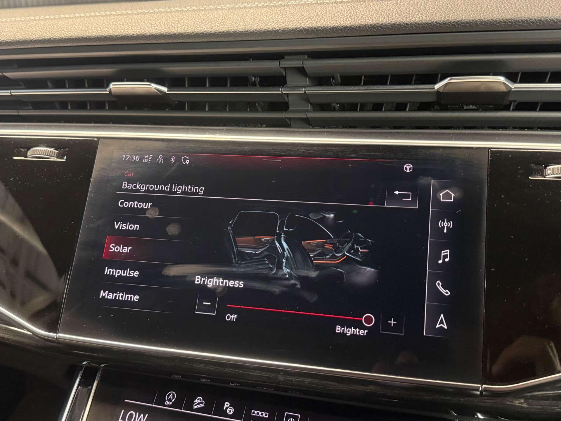 Audi Q7 view 37