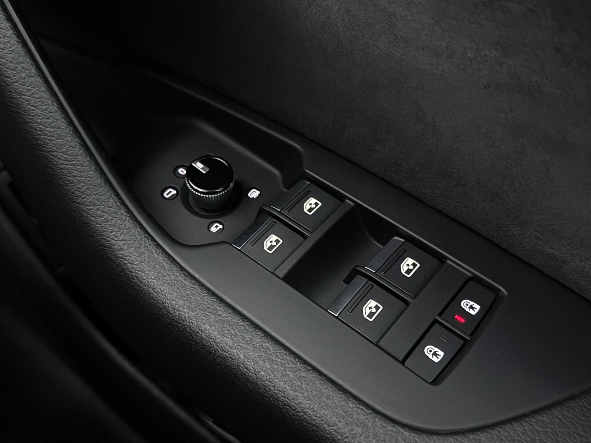 Audi A6 view 21