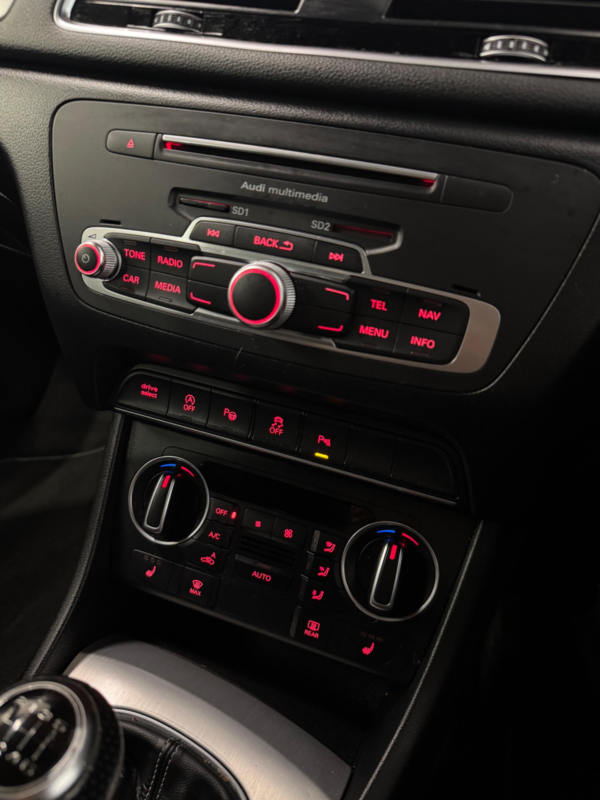 Audi Q3 view 17