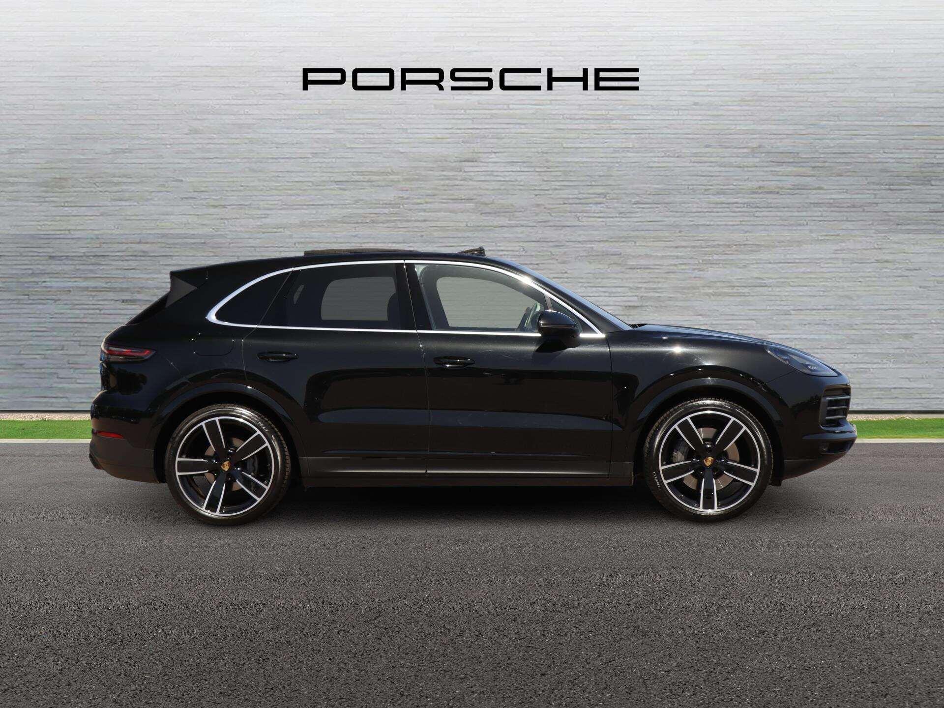 Porsche Cayenne view 2