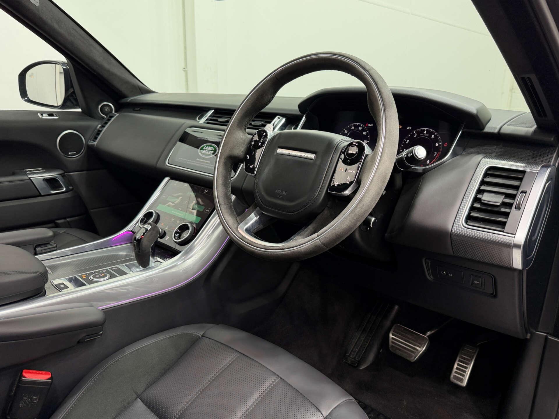 Land Rover Range Rover Sport view 43