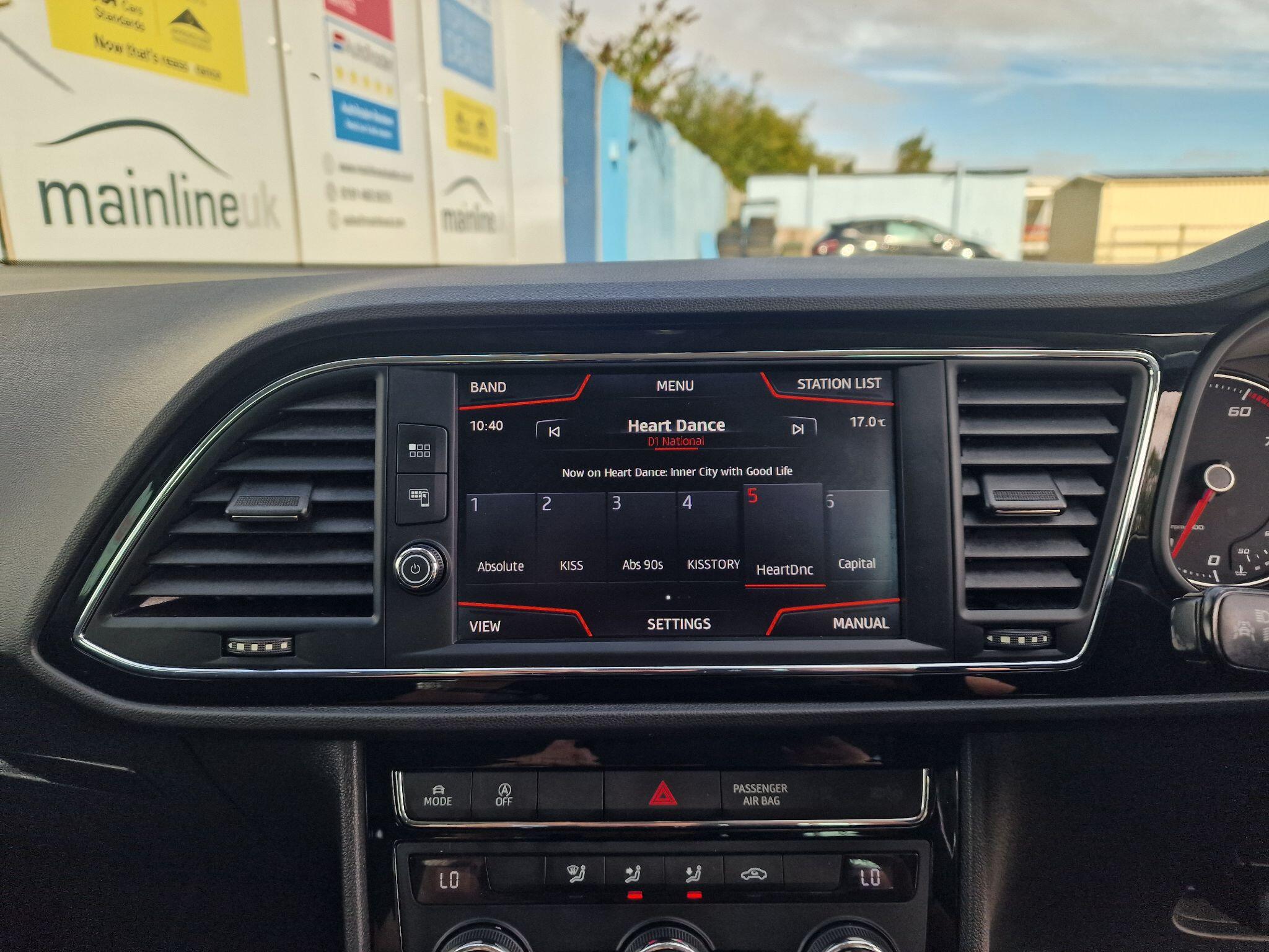 SEAT Leon view 35