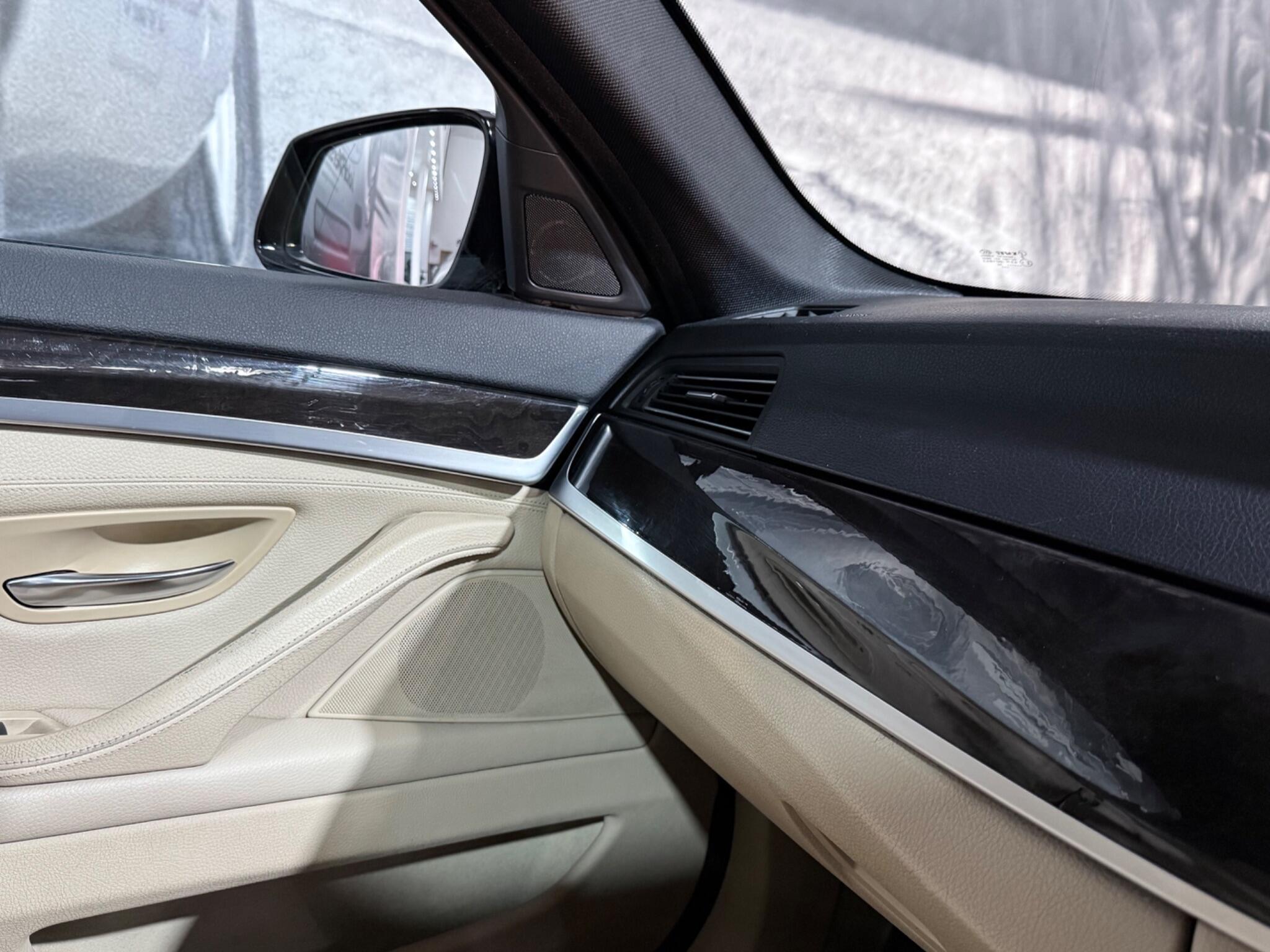 BMW 5 Series view 34