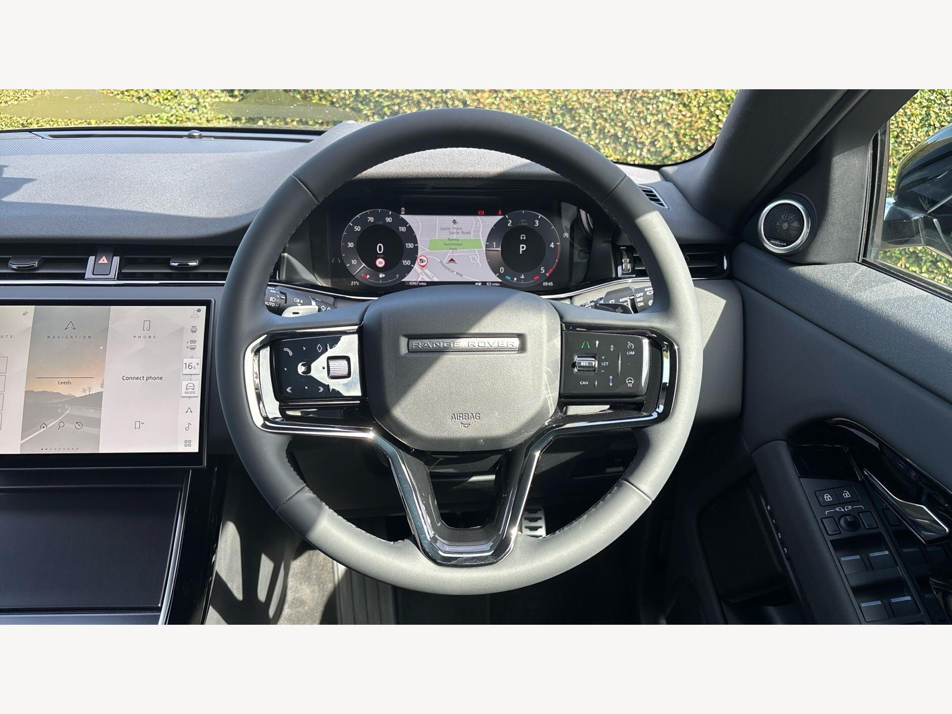 Land Rover Range Rover Evoque view 18