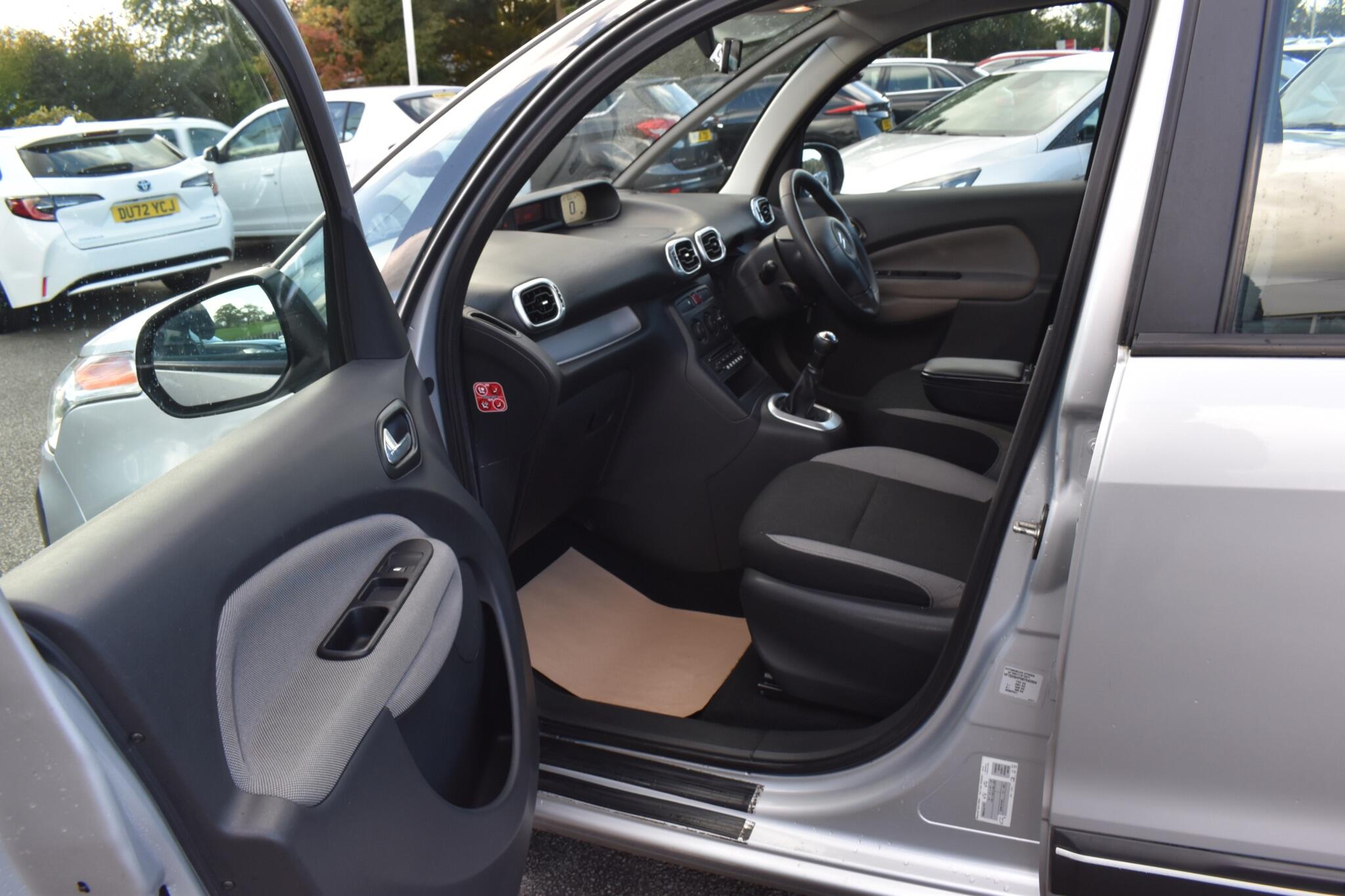 C3 Picasso - 1.6 HDi VTR+ Euro 5 5dr - Image 3