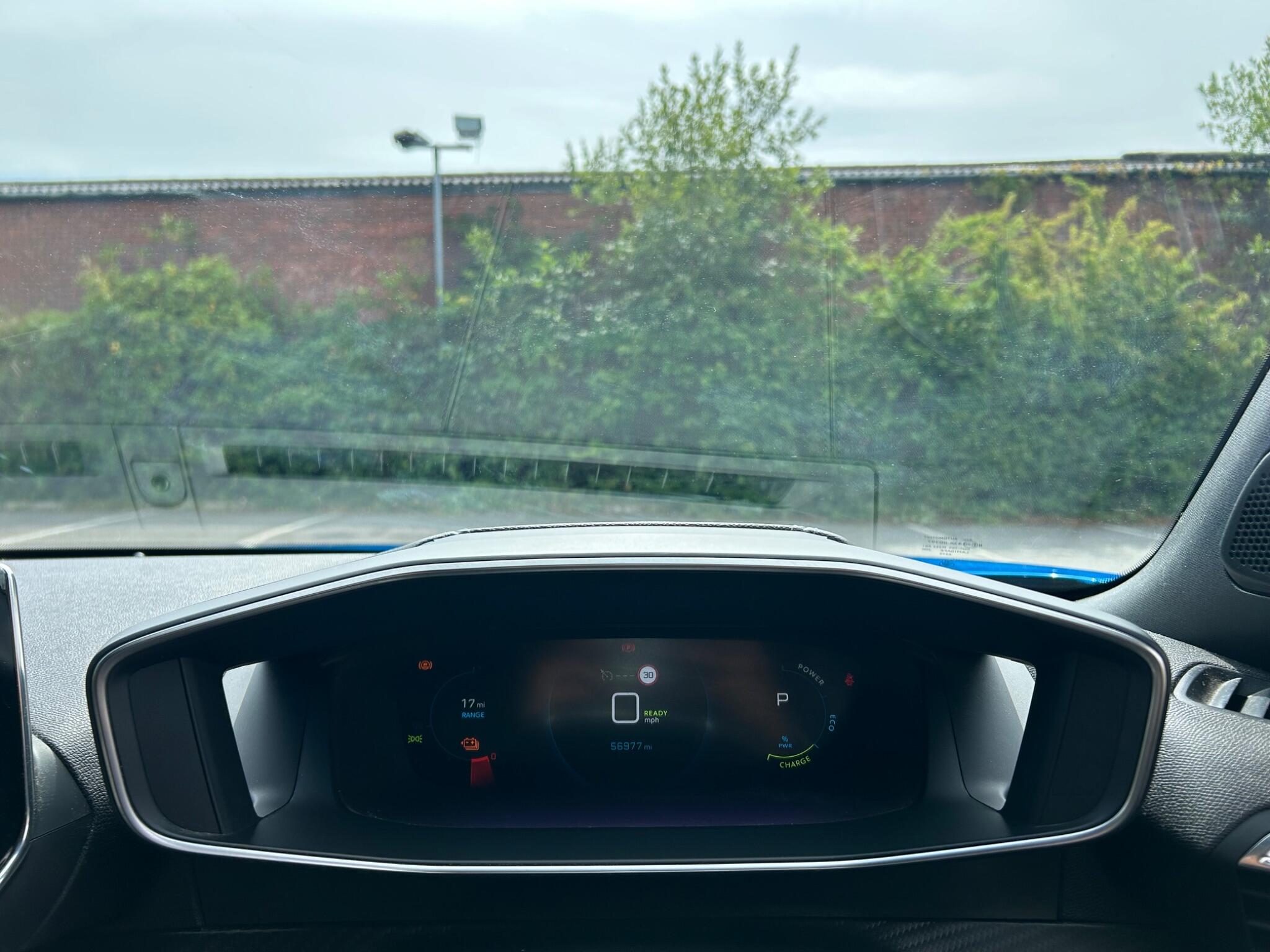 Peugeot E-2008 view 55