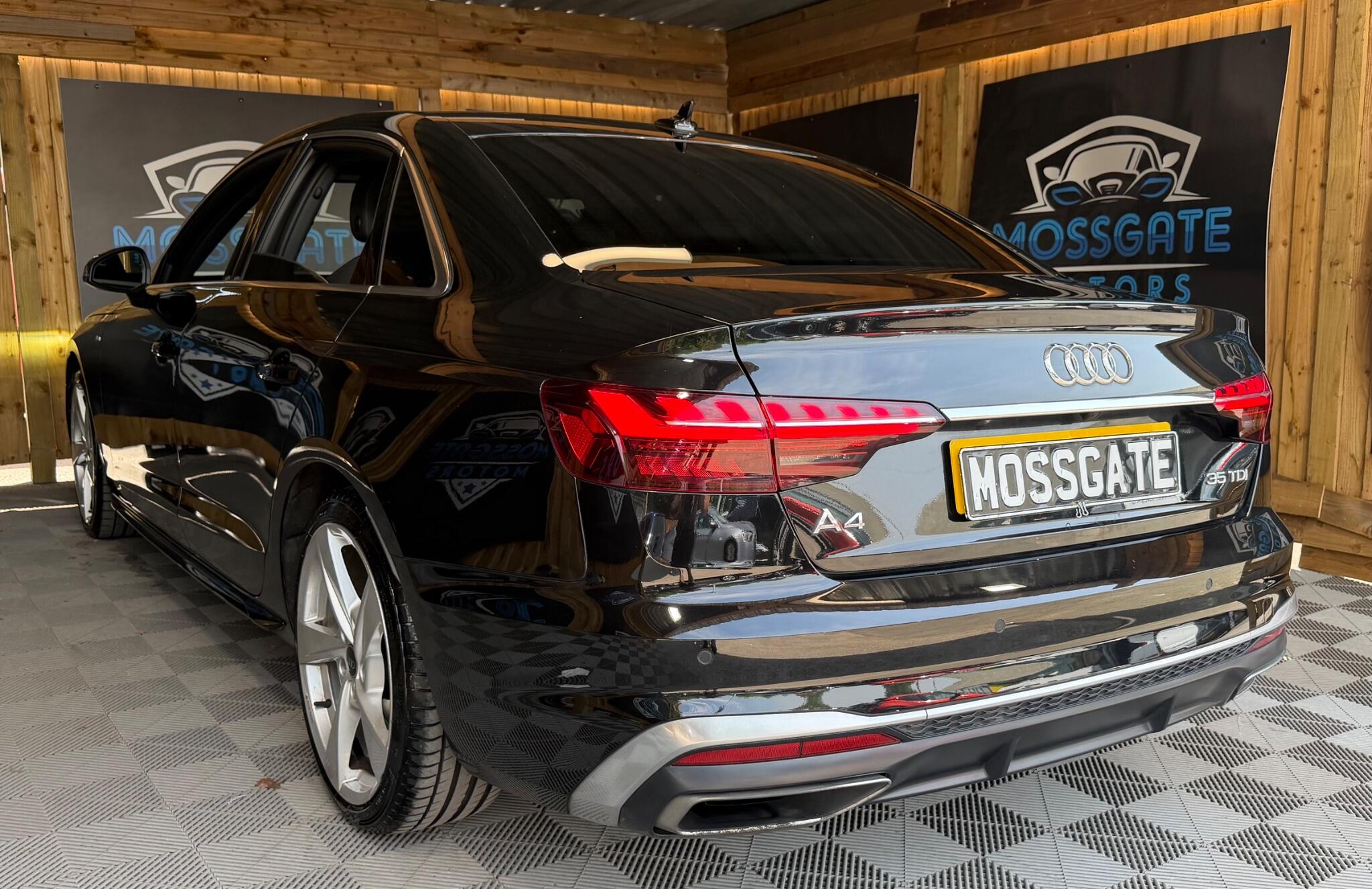 Audi A4 view 9