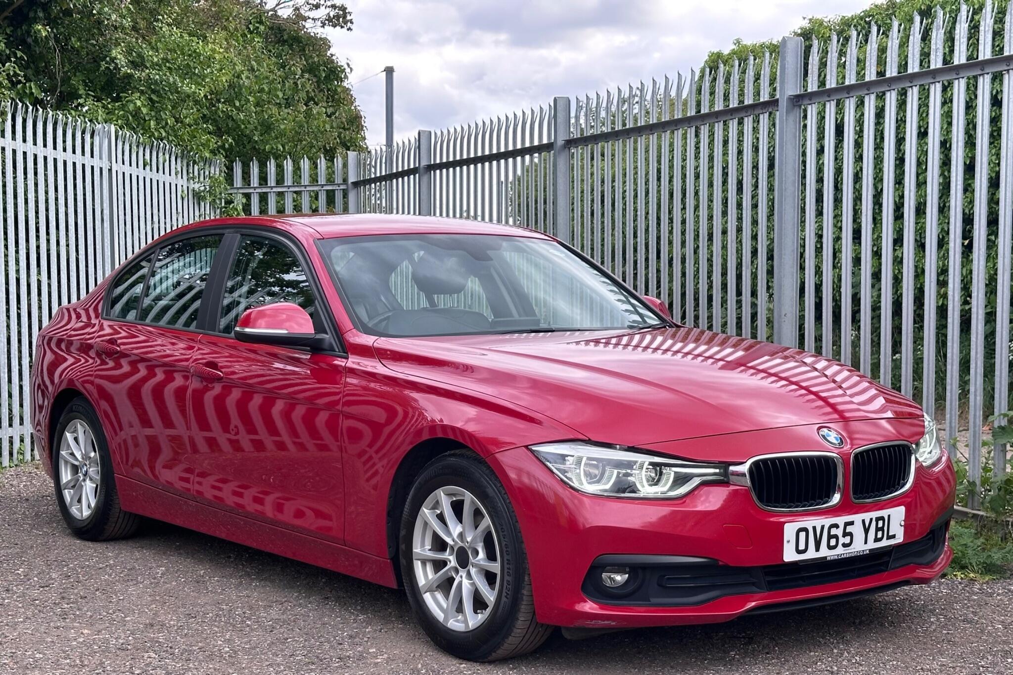 2015 BMW 3 Series image 1