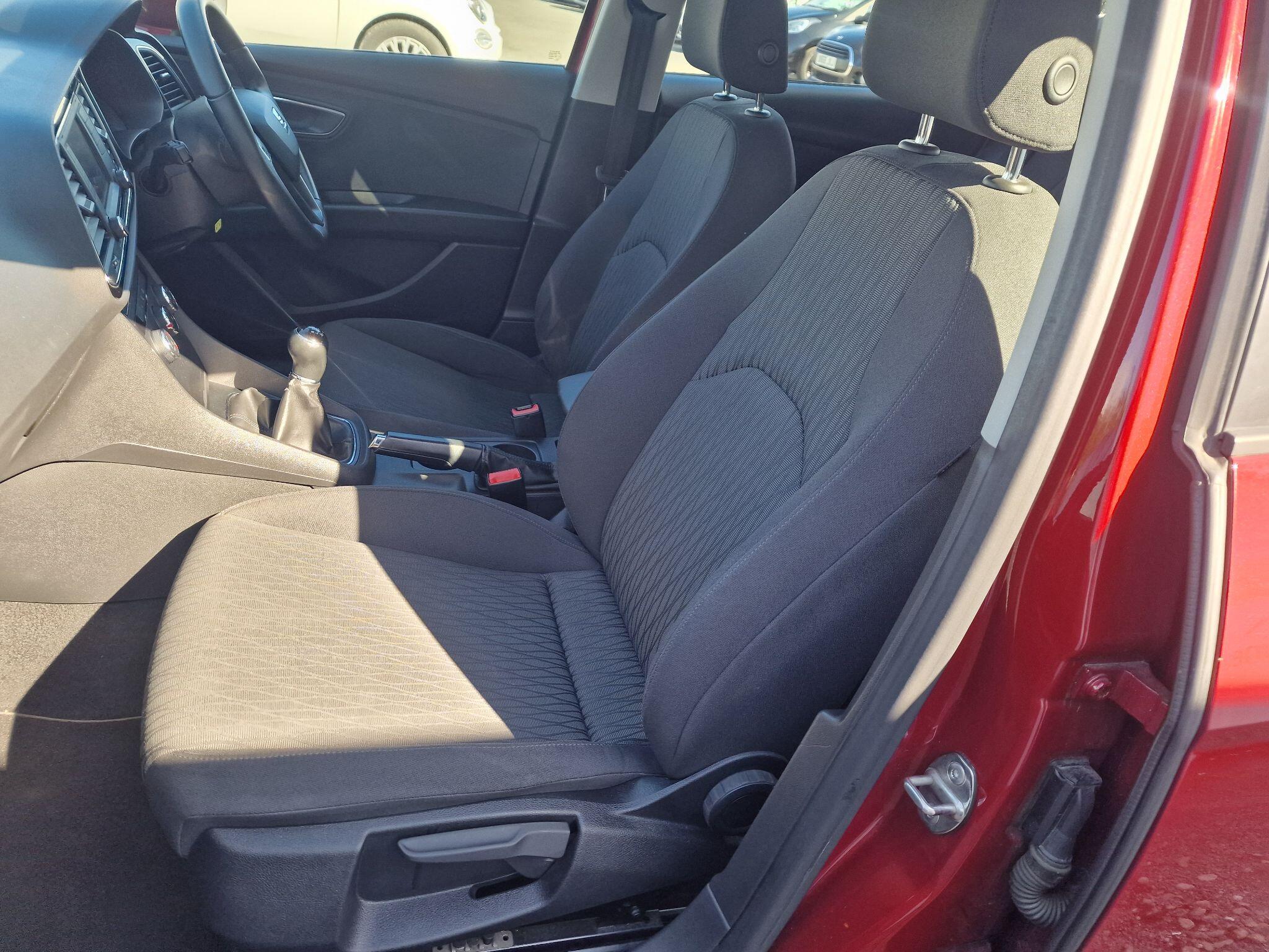 Seat Leon view 57