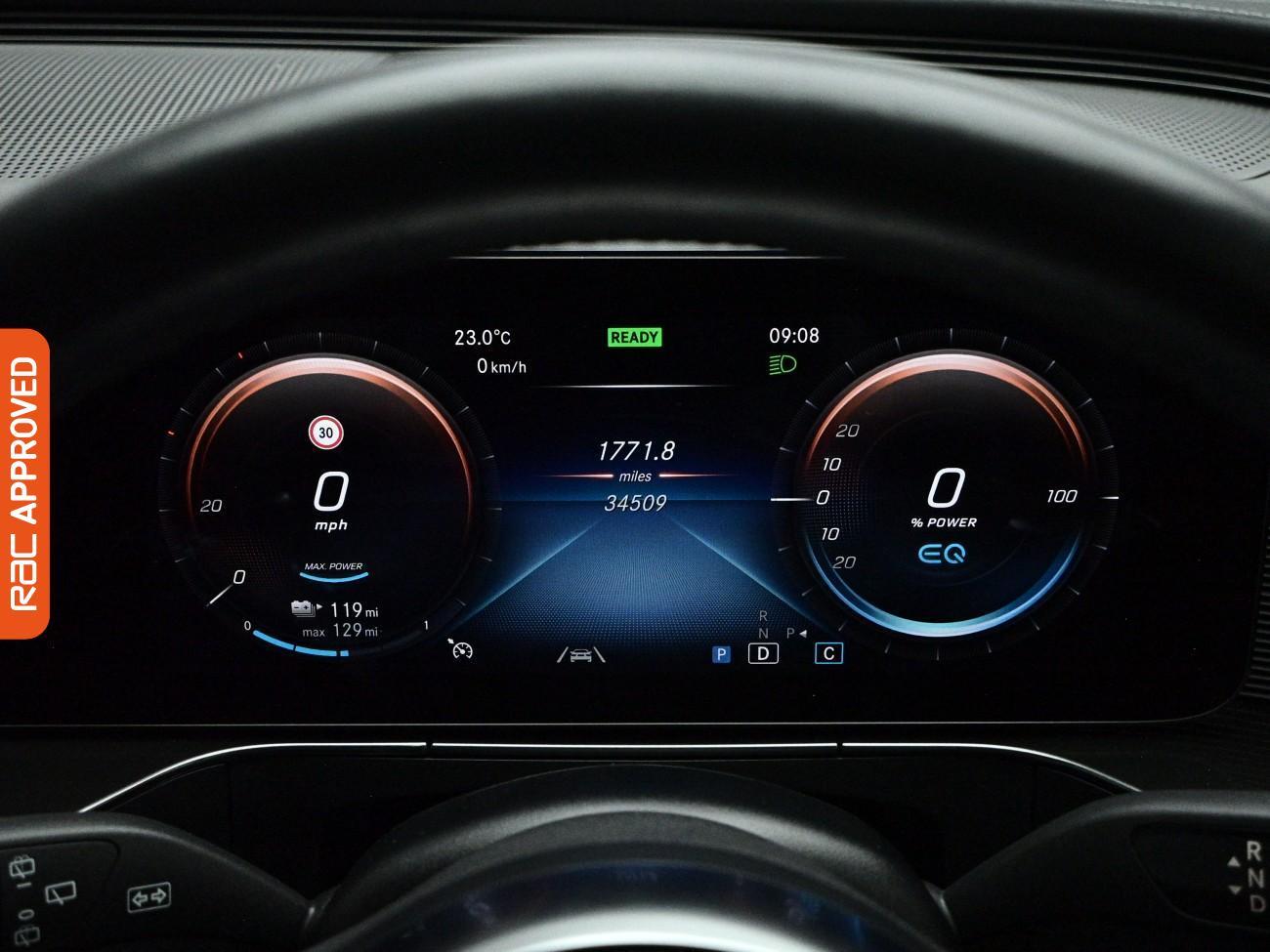 Mercedes-Benz Eqc view 12