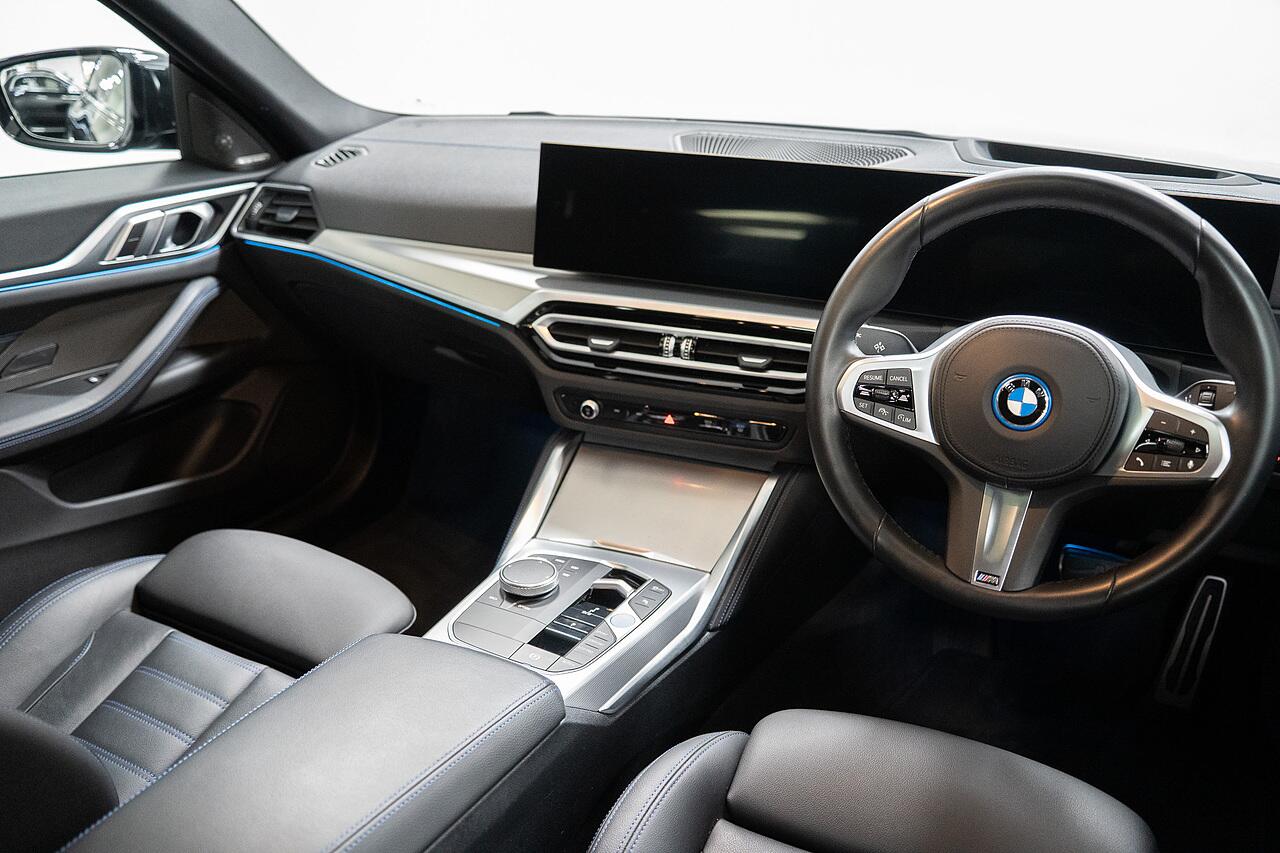 BMW I4 view 5