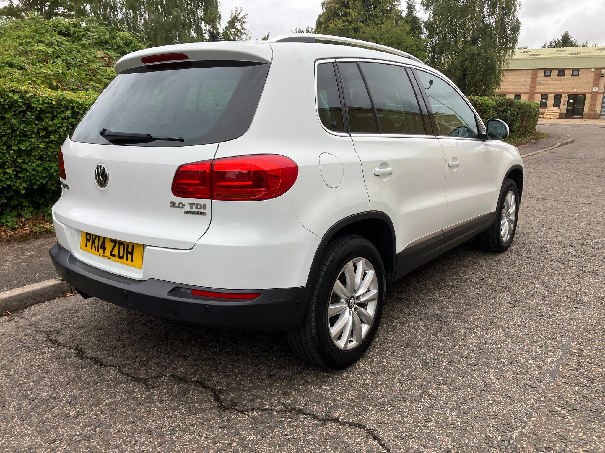 Volkswagen Tiguan view 7