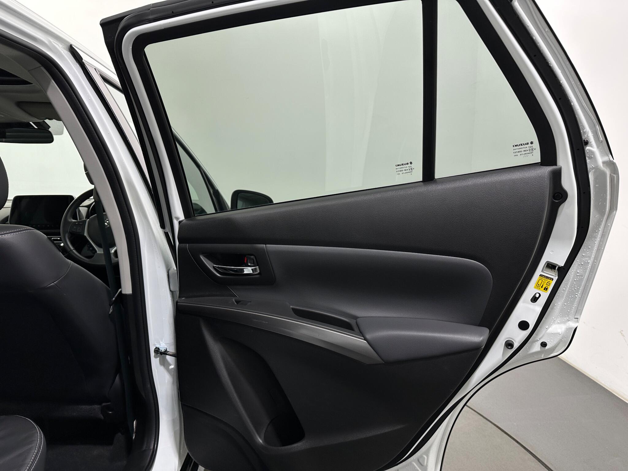 Suzuki S-Cross view 43