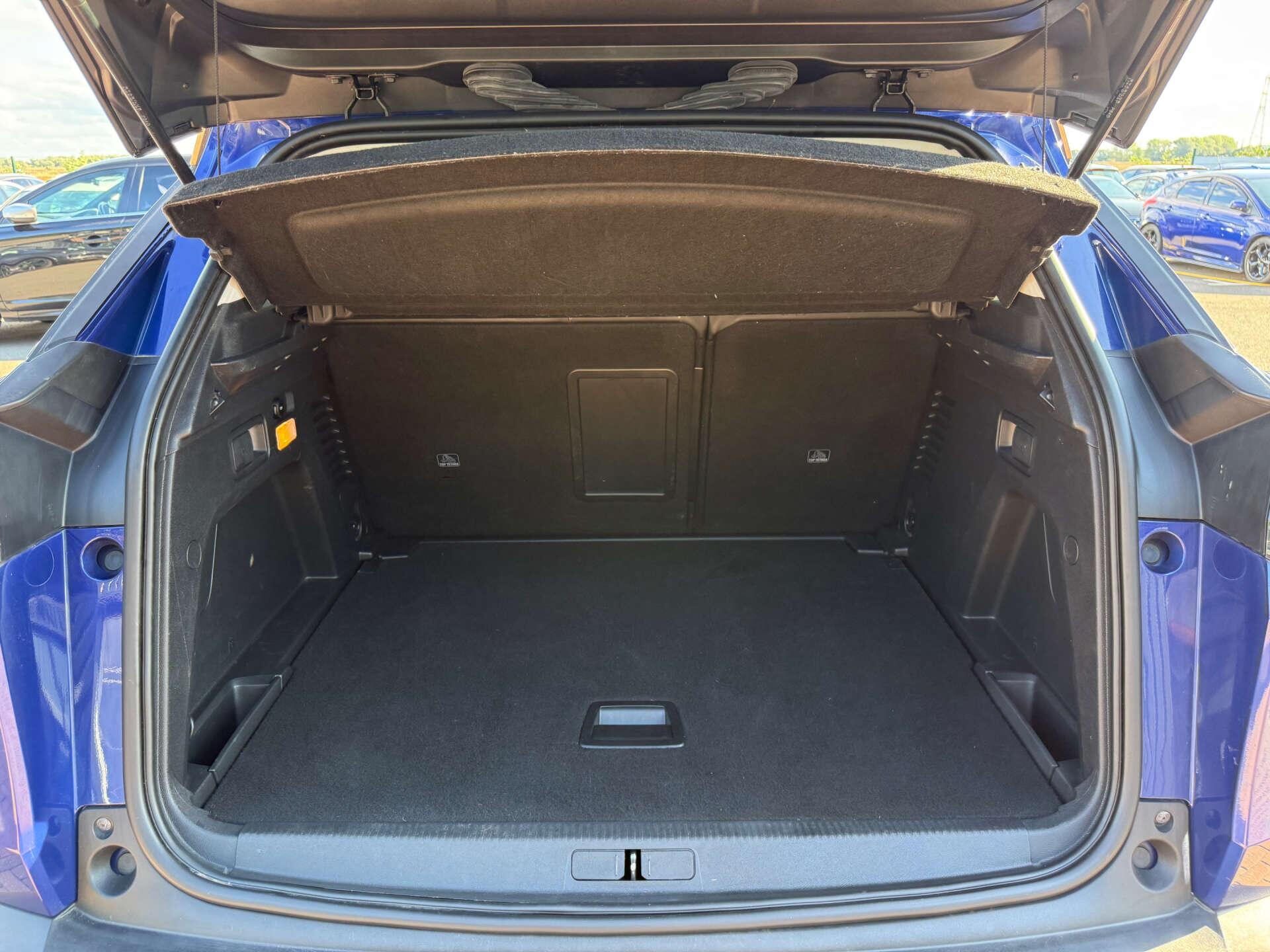Peugeot 3008 view 29