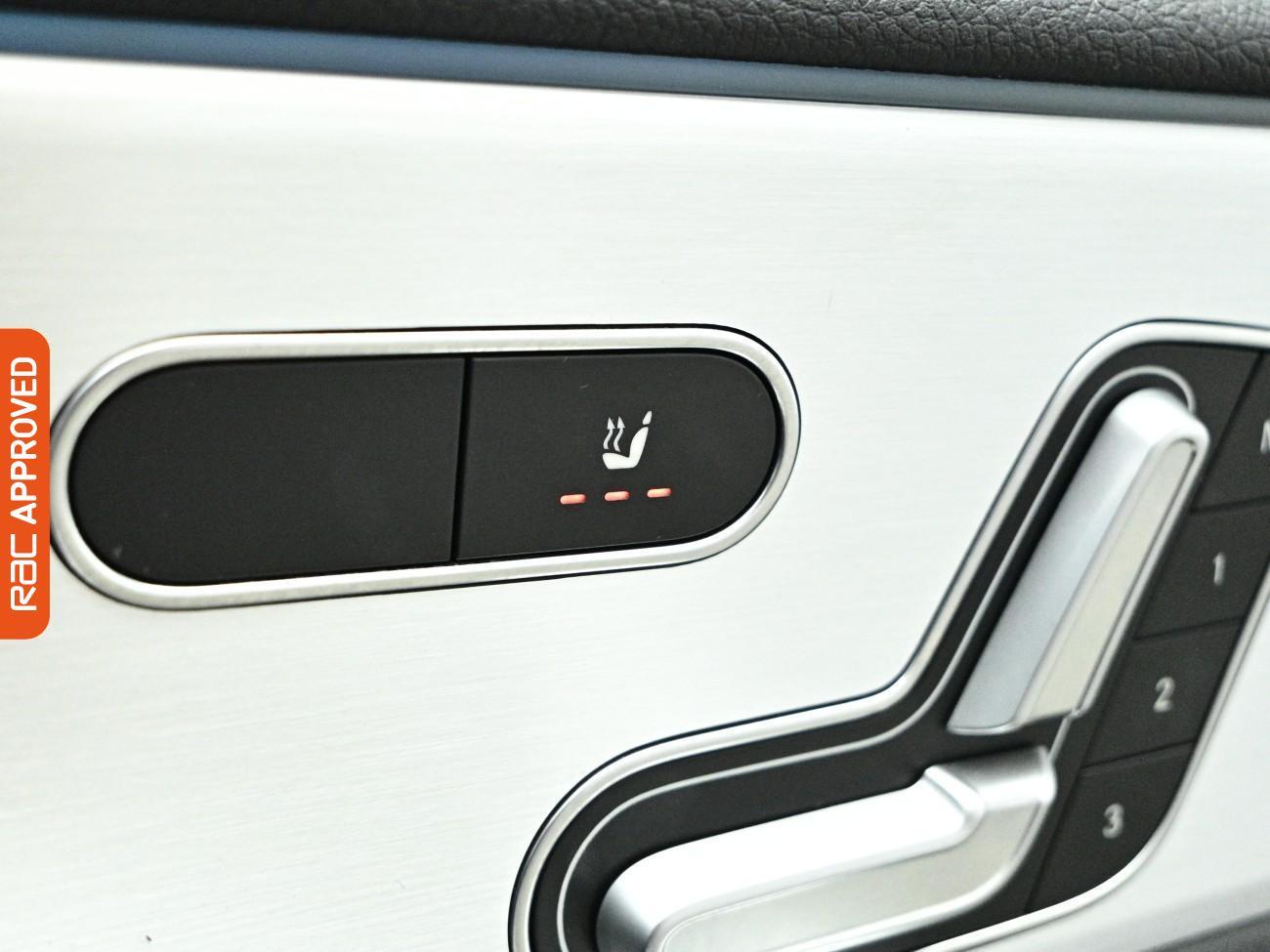 Mercedes-Benz Cla view 21