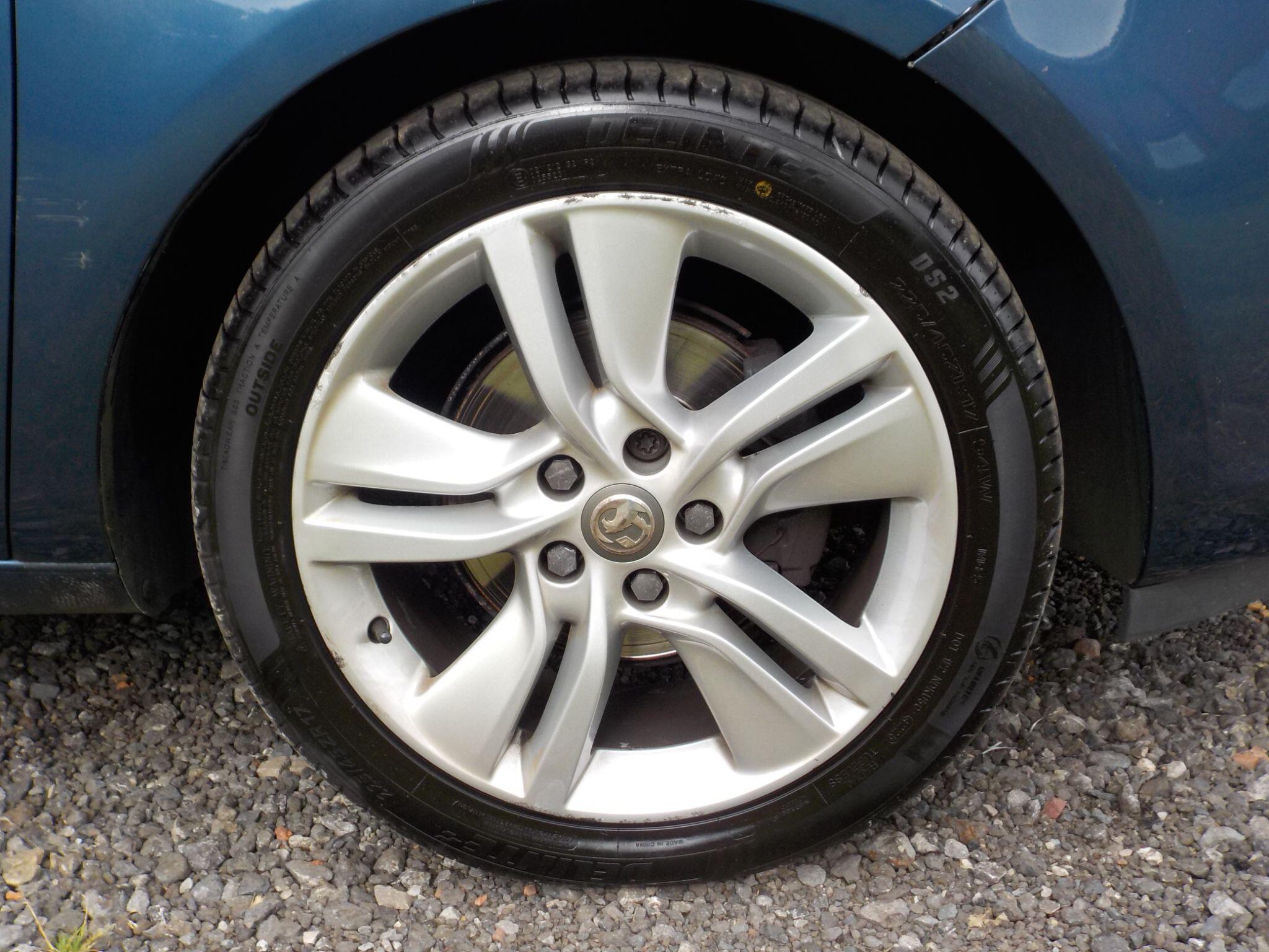 Vauxhall Meriva 1.4i Tech Line Euro 6 5dr