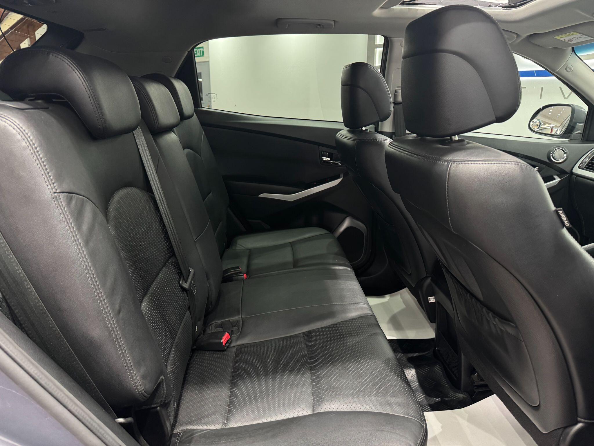 KGM Korando view 38