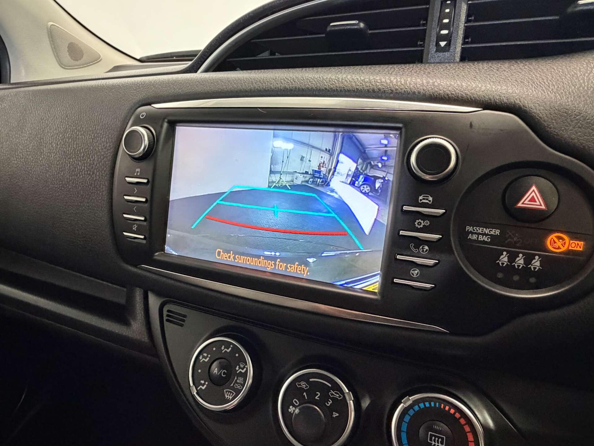Toyota Yaris view 31
